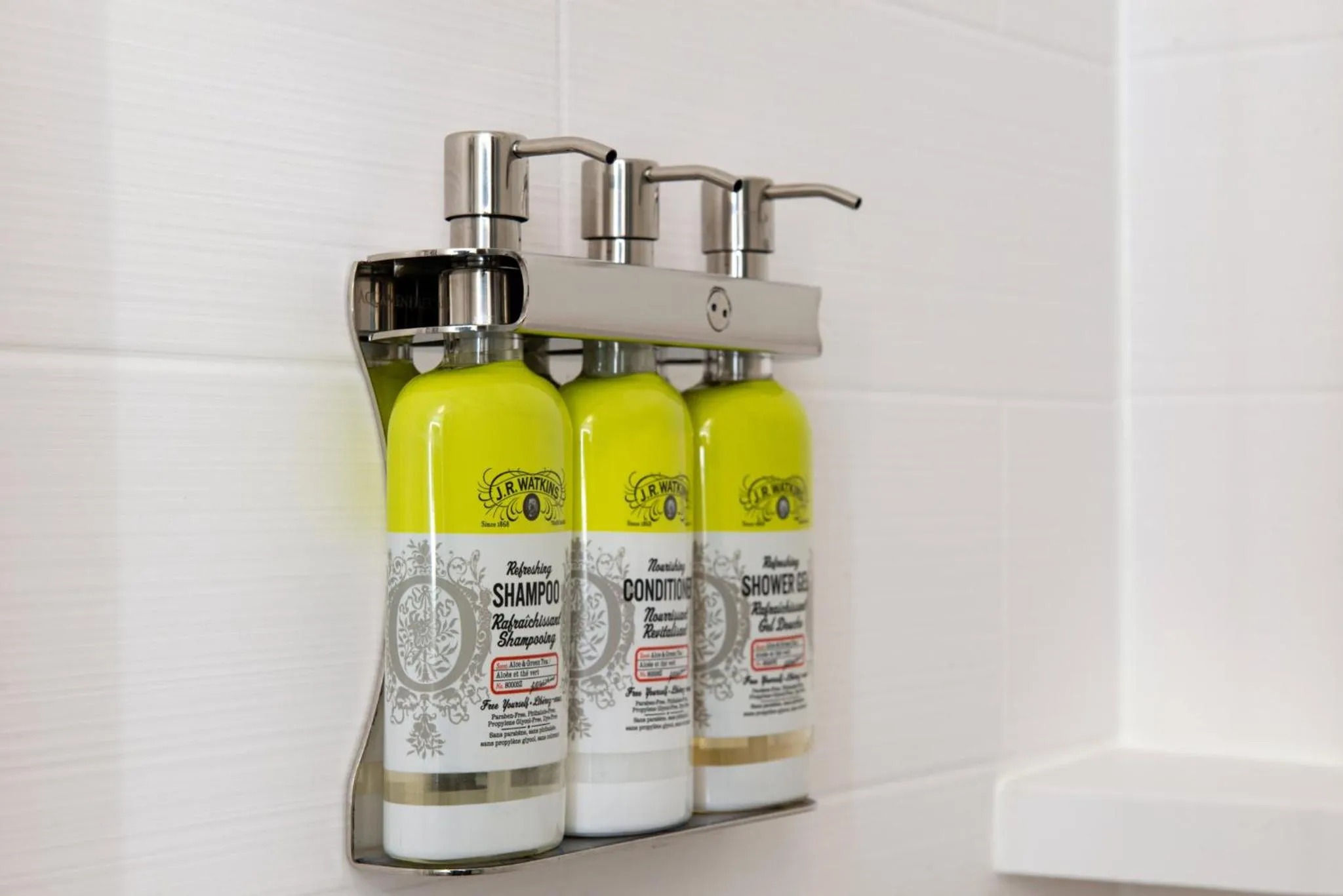 Bedroom in Holiday Inn Express & Suites - Romeoville - Joliet North by IHG