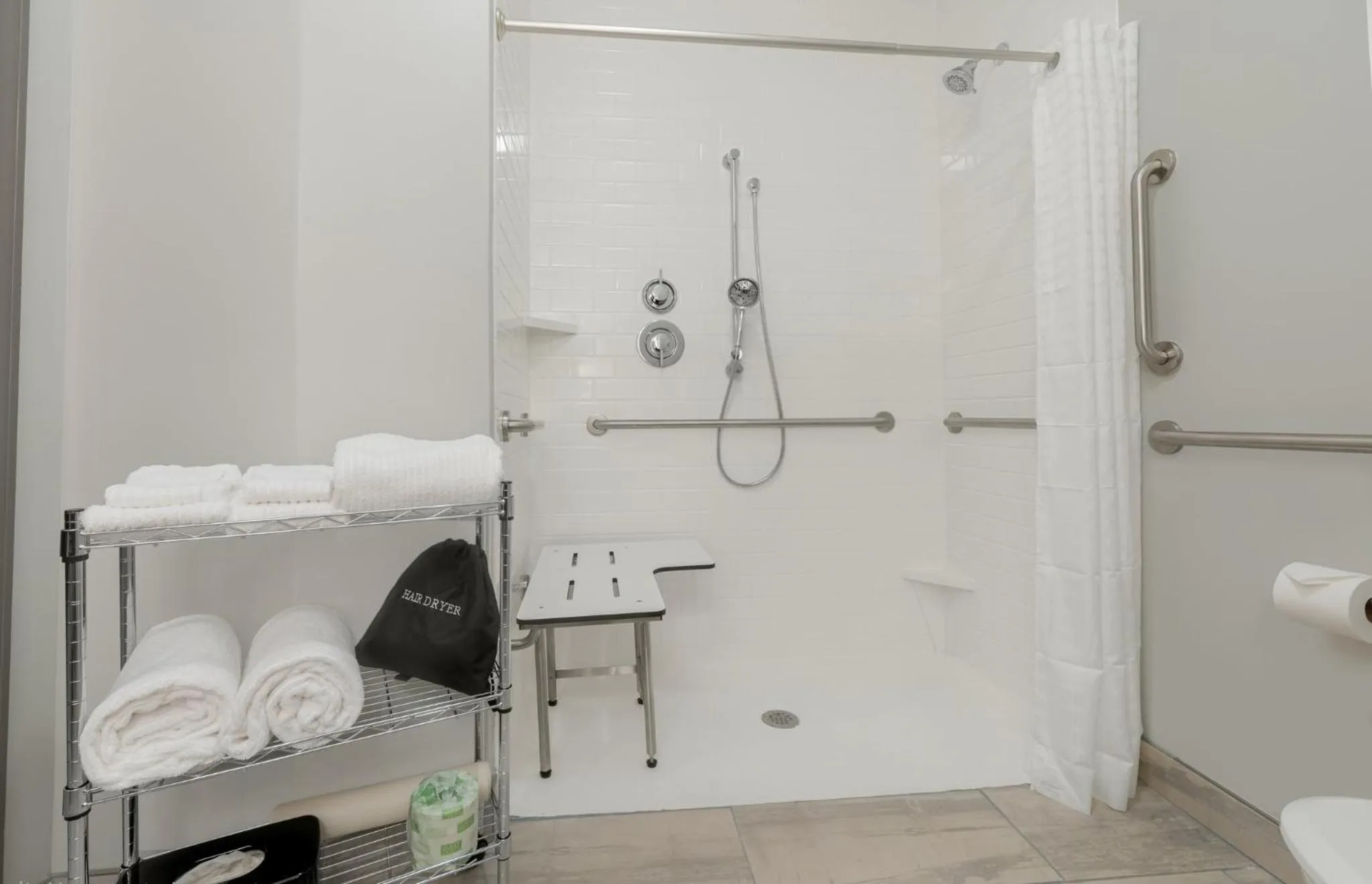 Photo of the whole room in Candlewood Suites Cookeville by IHG