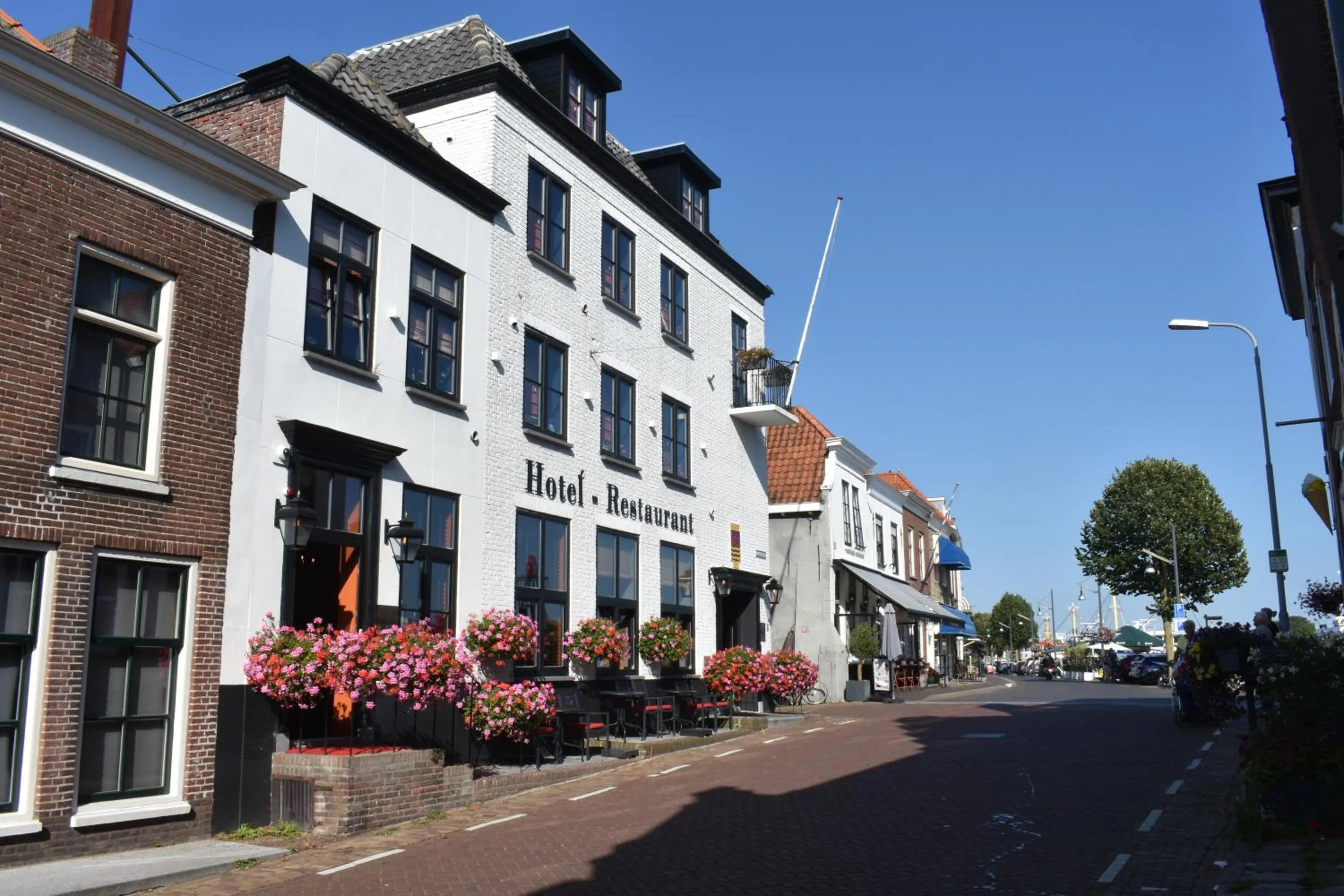 Property building in Boutique Hotel Zeeuws-Meisje