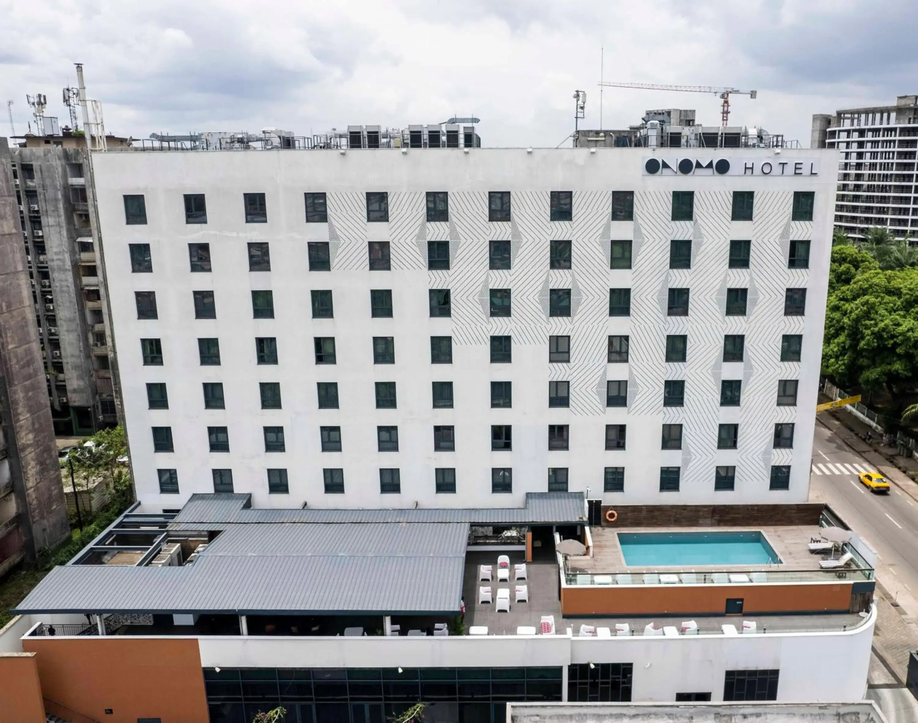 Property building in ONOMO Hotel Douala Property building in ONOMO Hotel Douala