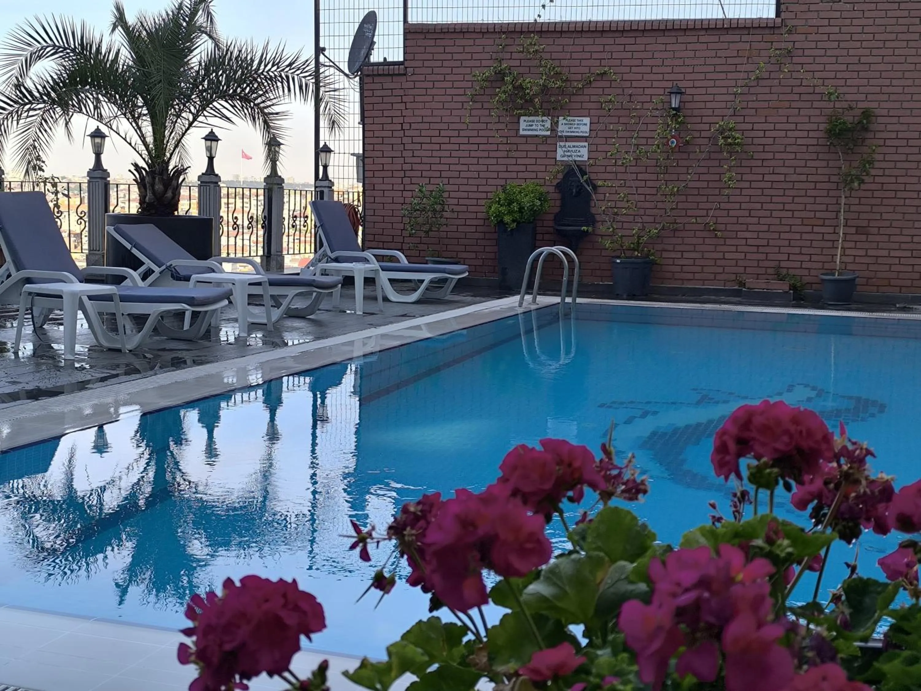 Day in Euro Plaza Hotel - Taksim Pera