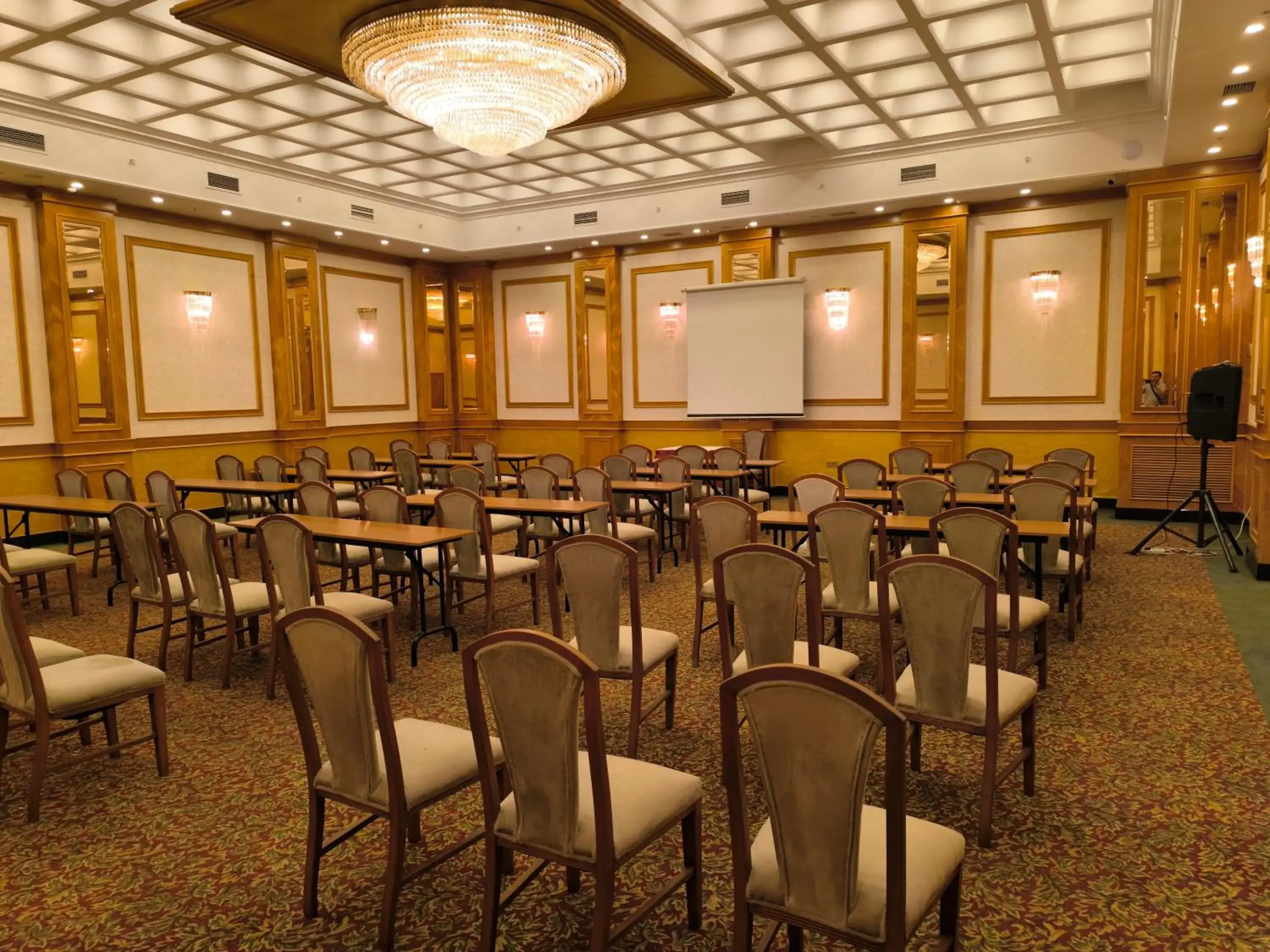 Meeting/conference room in Euro Plaza Hotel - Taksim Pera Meeting/conference room in Euro Plaza Hotel - Taksim Pera