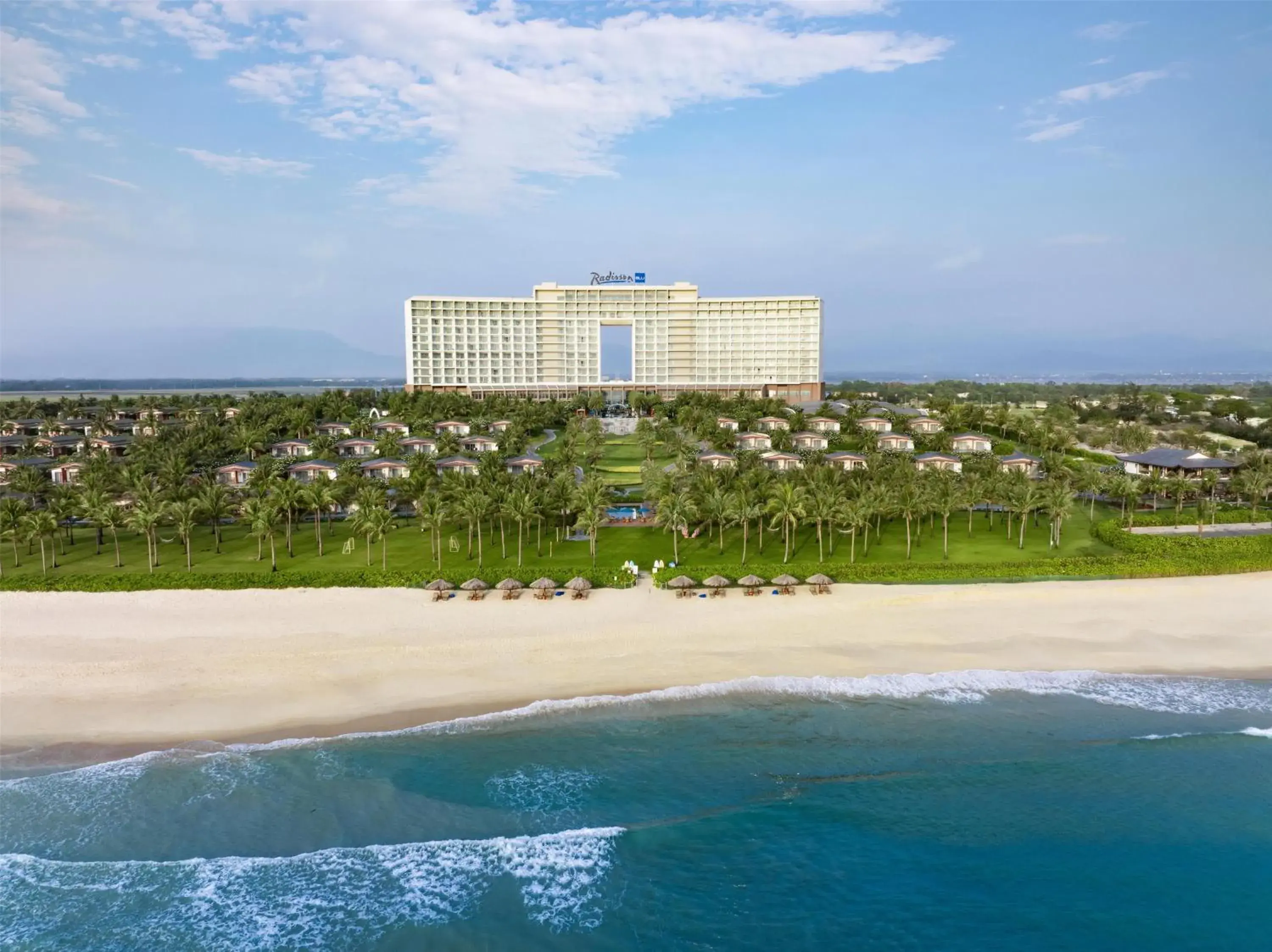 Property building in Radisson Blu Resort Cam Ranh Property building in Radisson Blu Resort Cam Ranh