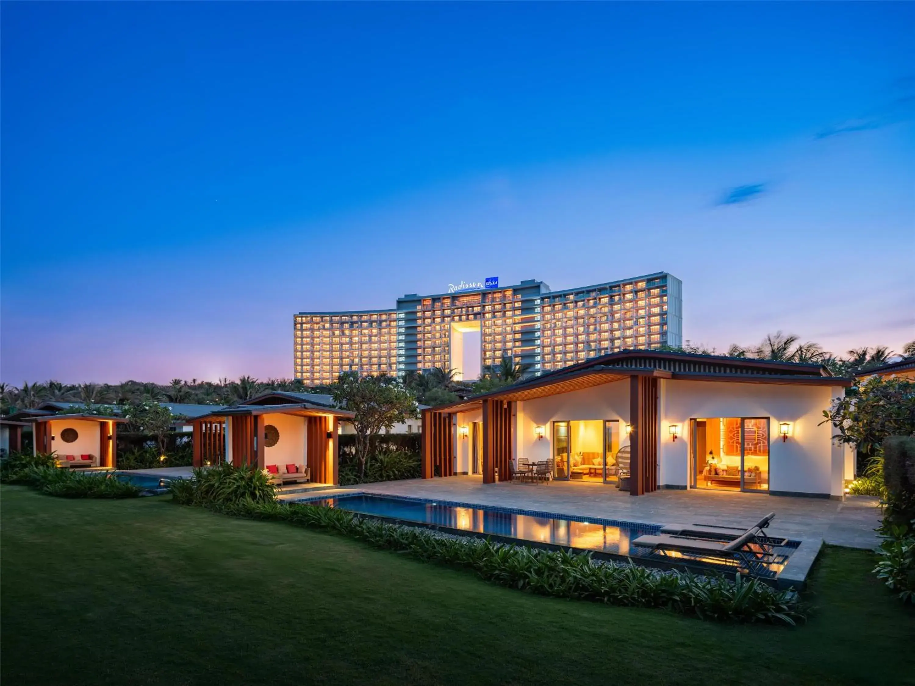 Photo of the whole room in Radisson Blu Resort Cam Ranh Photo of the whole room in Radisson Blu Resort Cam Ranh