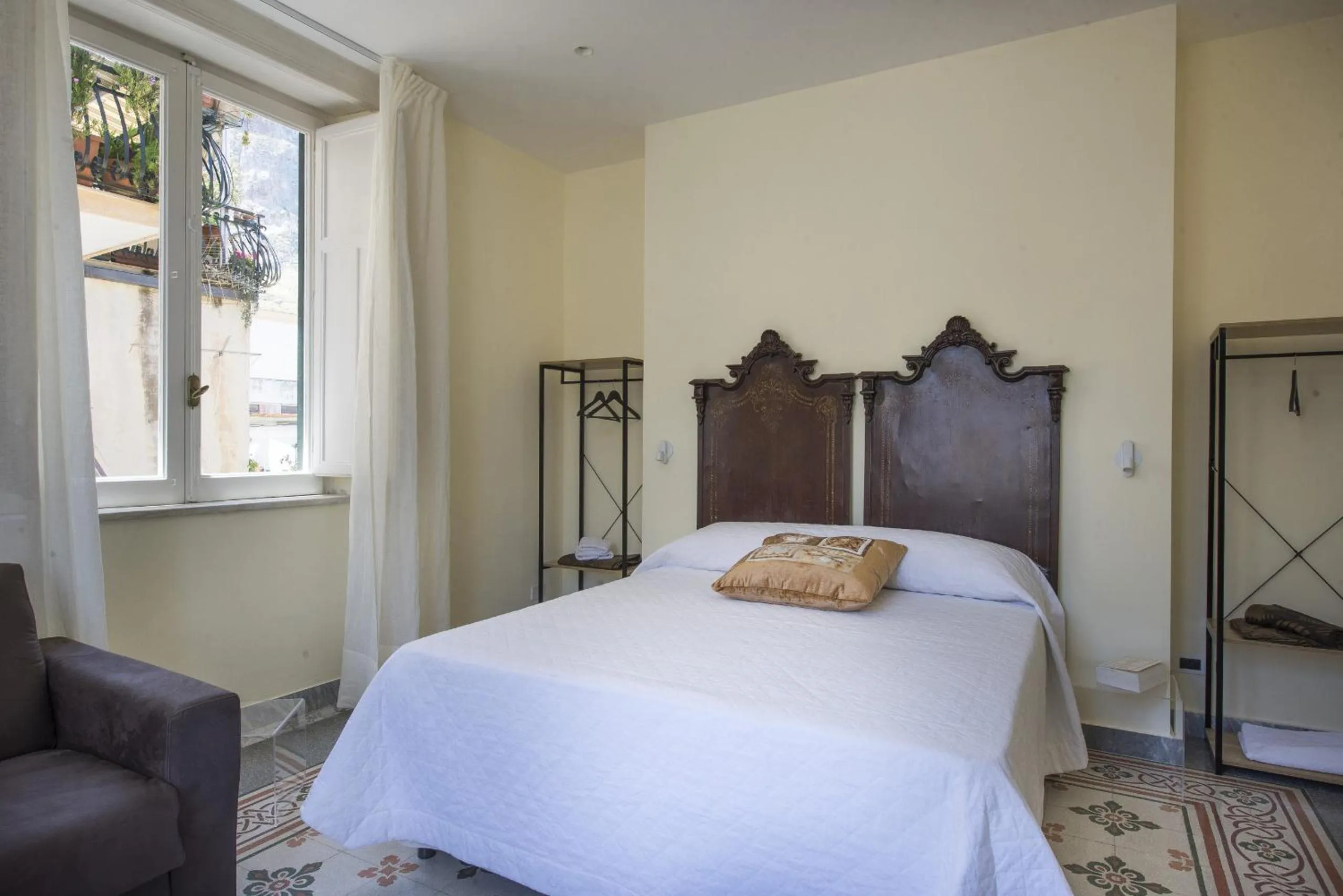 Bed in B&B Villa Liberty sul mare