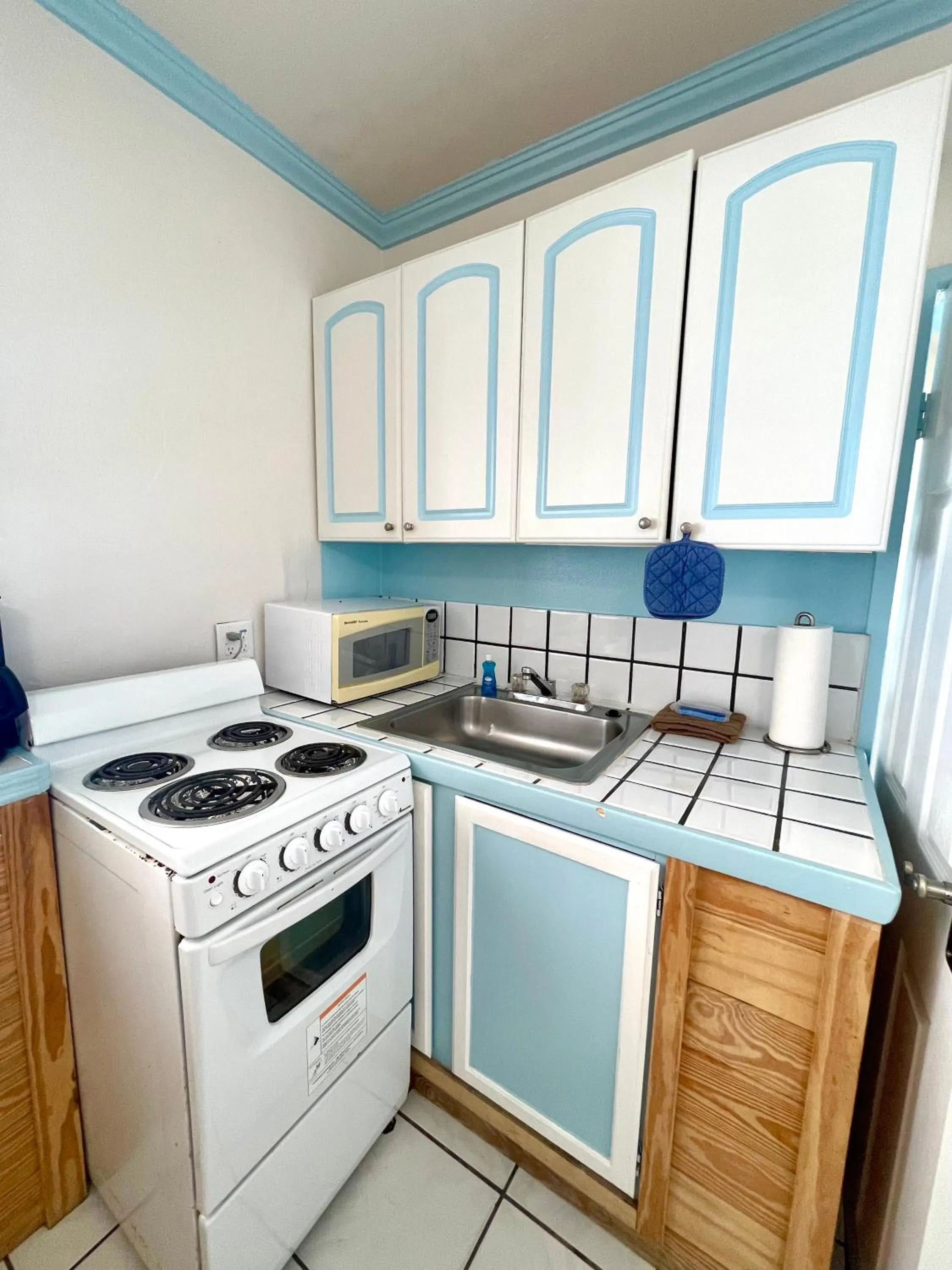 Kitchen or kitchenette in Coconut Cove Resort & Marina