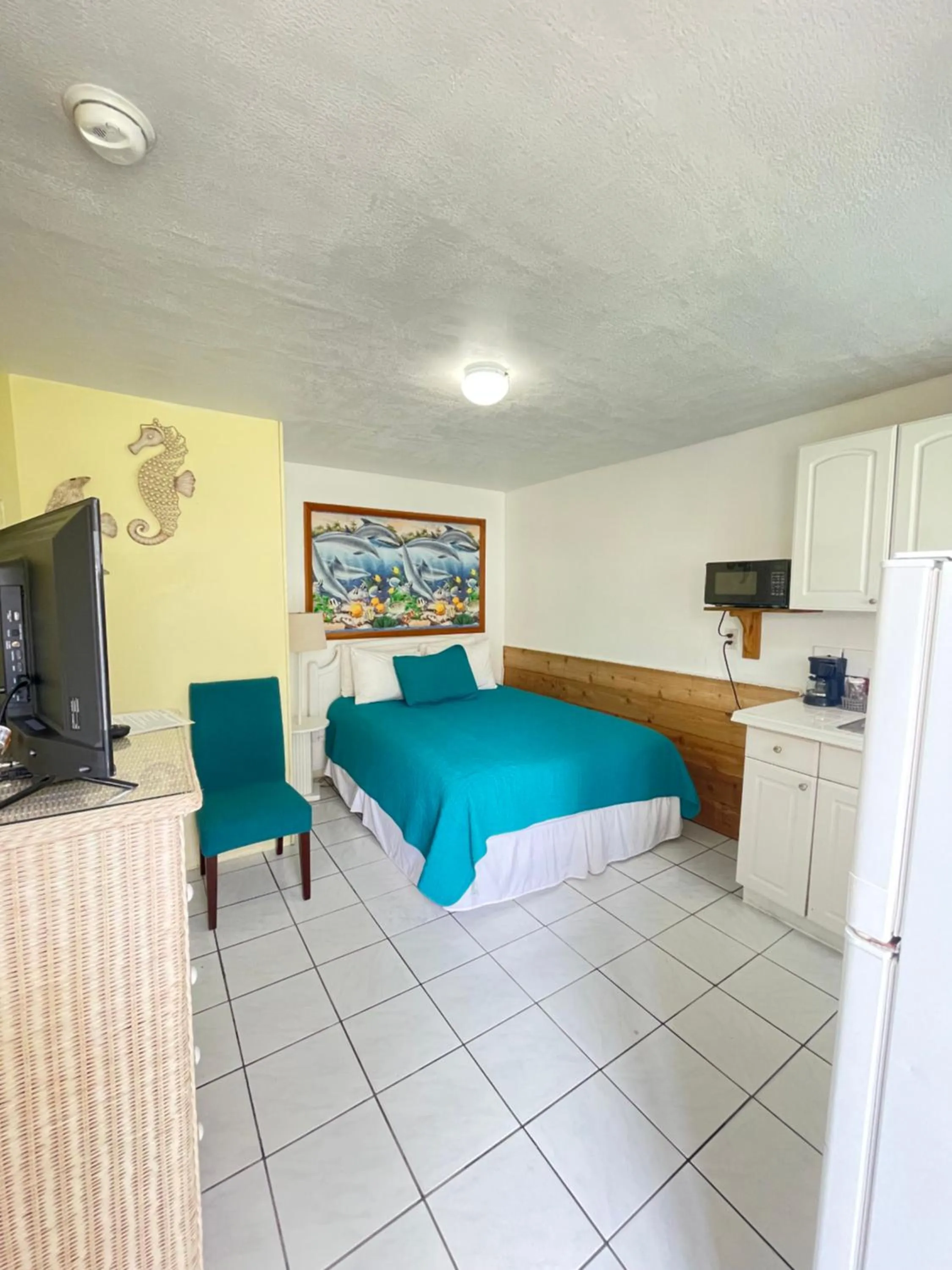 Coconut Cove Resort & Marina