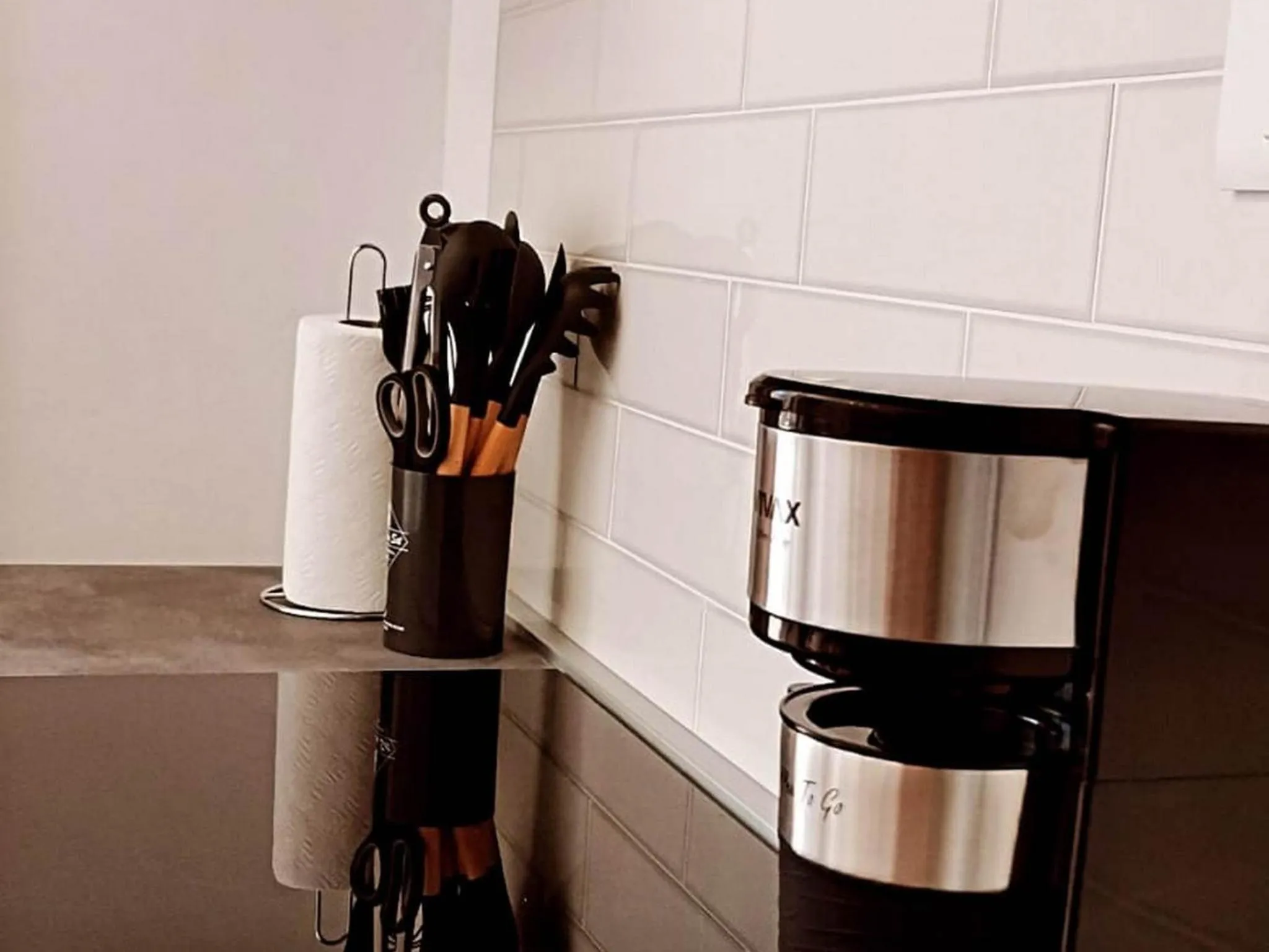 Kitchen or kitchenette in Apartments K & N