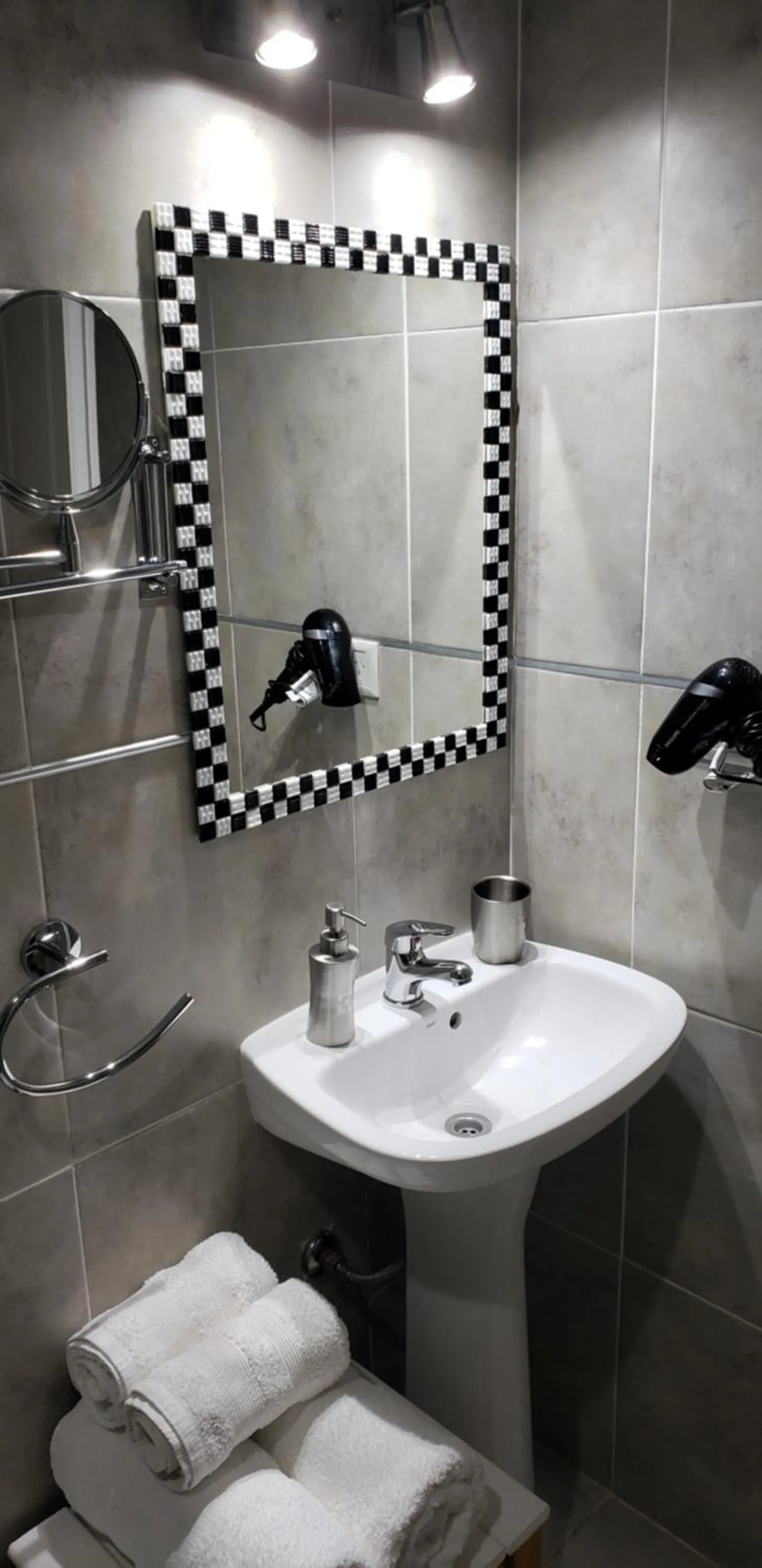 Bathroom in Bariloche Apartment
