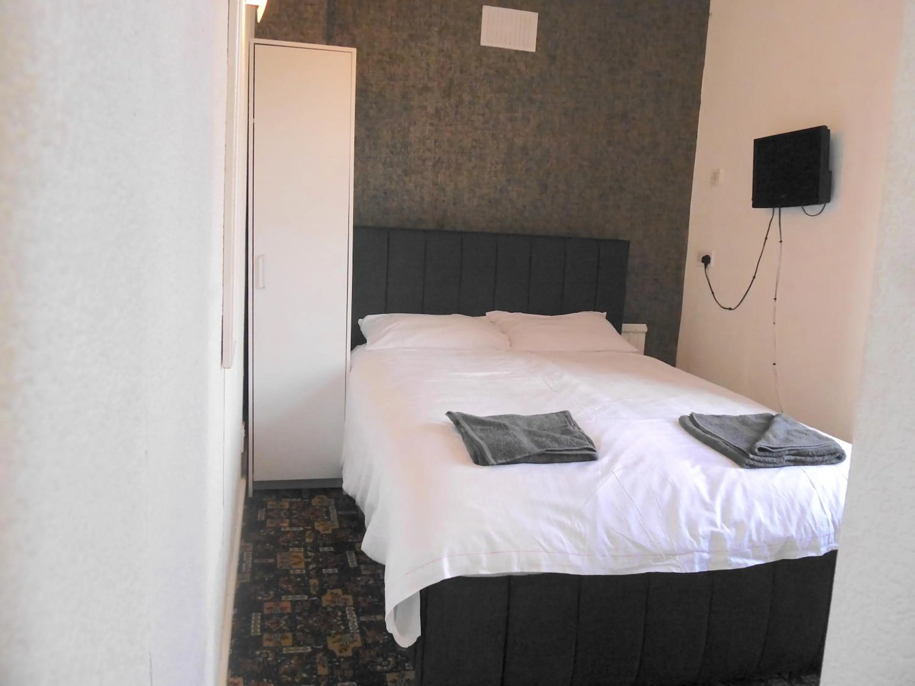 Photo of the whole room in Sam Residence Hotel