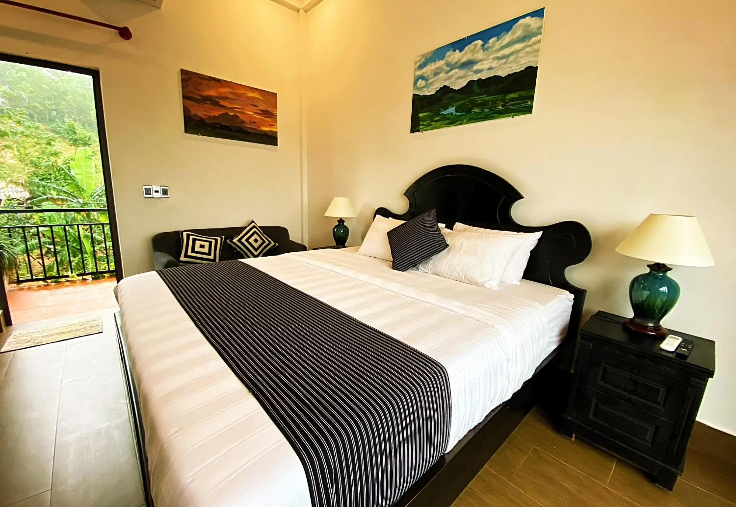 Bed in Karst Villas Phong Nha