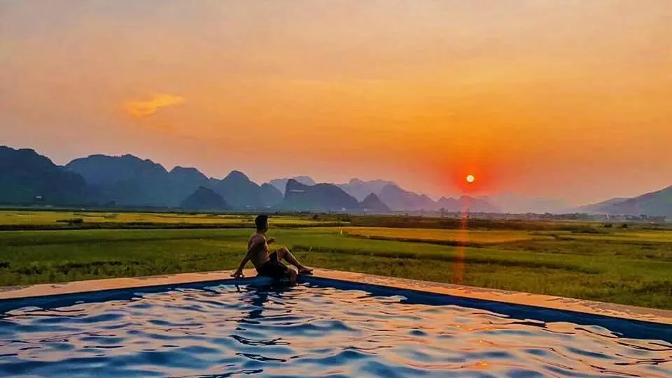 Sunset in Karst Villas Phong Nha