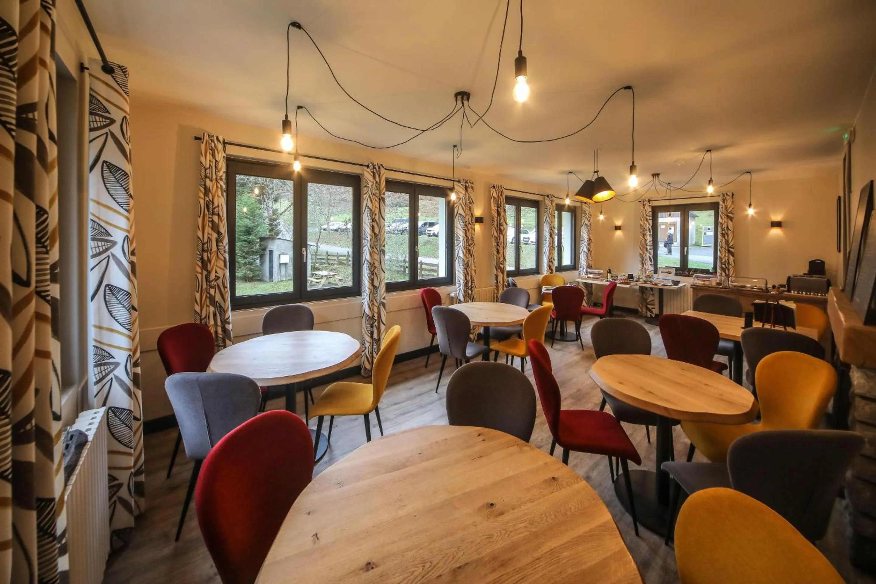 Dining area in Ô Chiroulet - Le Refuge de l'Isard