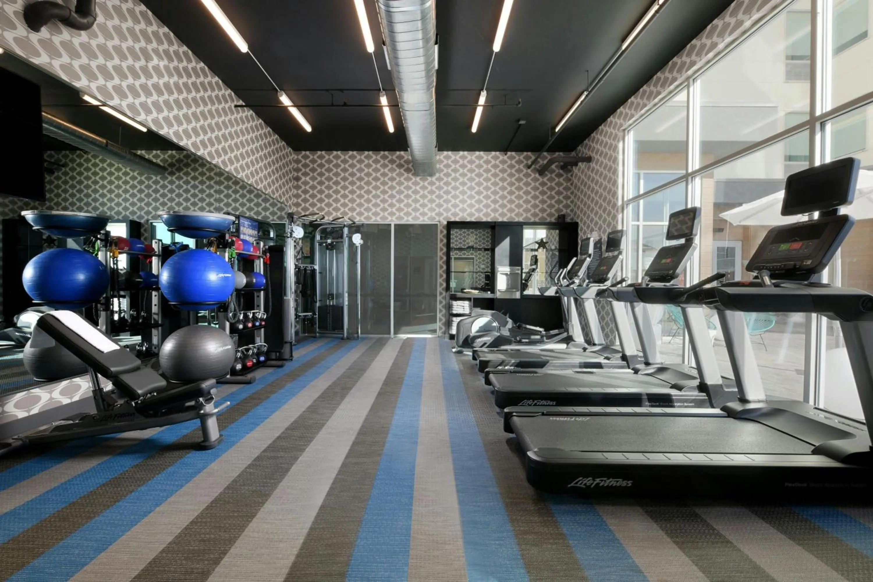 Fitness centre/facilities in Aloft Dallas Euless