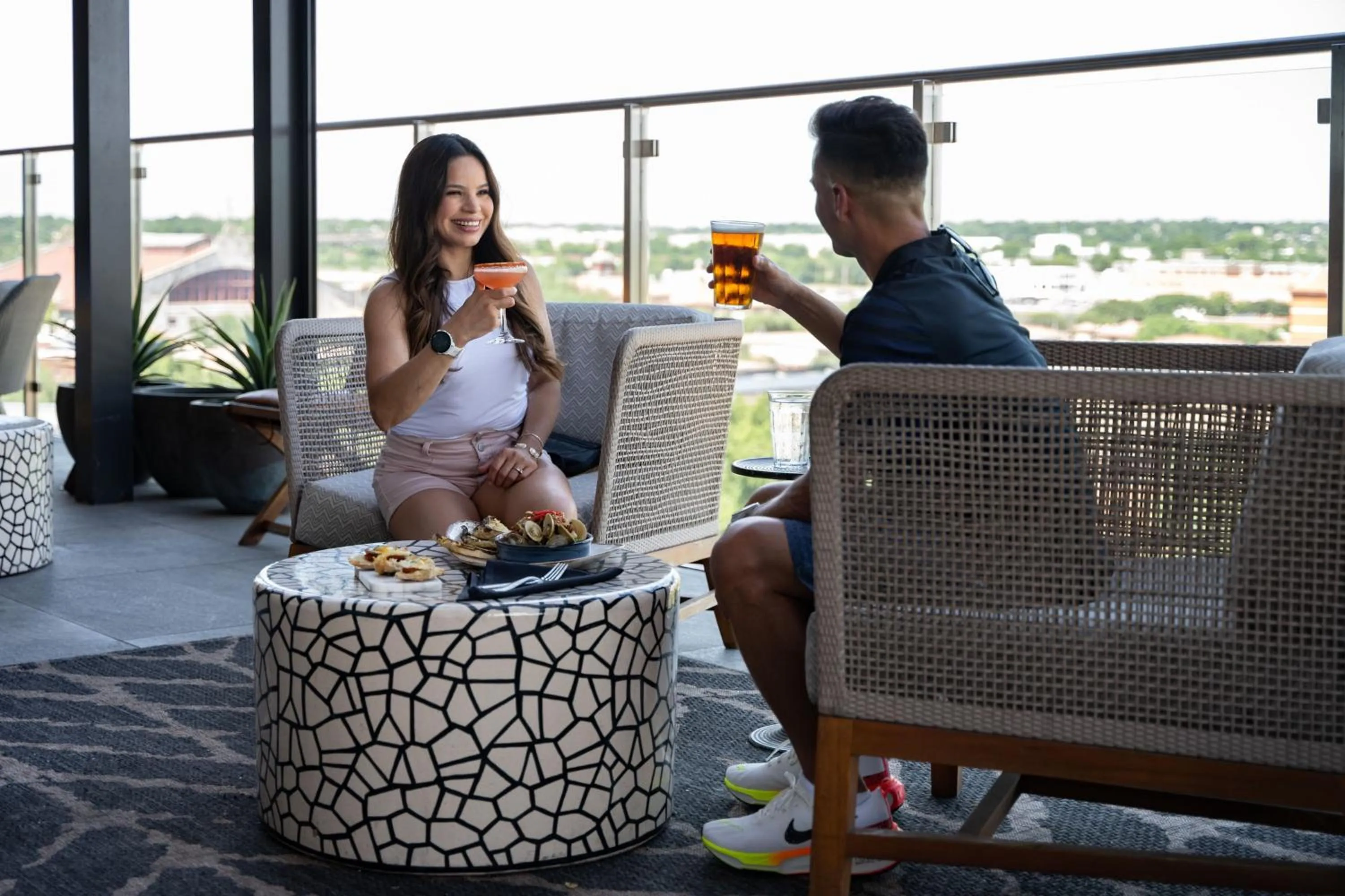 Lounge or bar in SpringHill Suites by Marriott Fort Worth Historic Stockyards