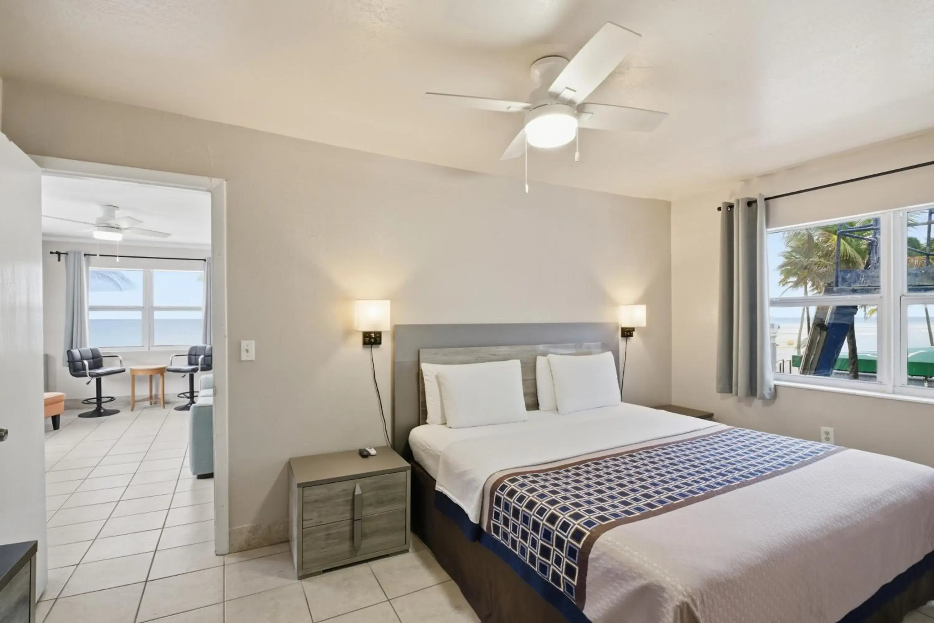 Bed in La Terrace Oceanfront Bed in La Terrace Oceanfront