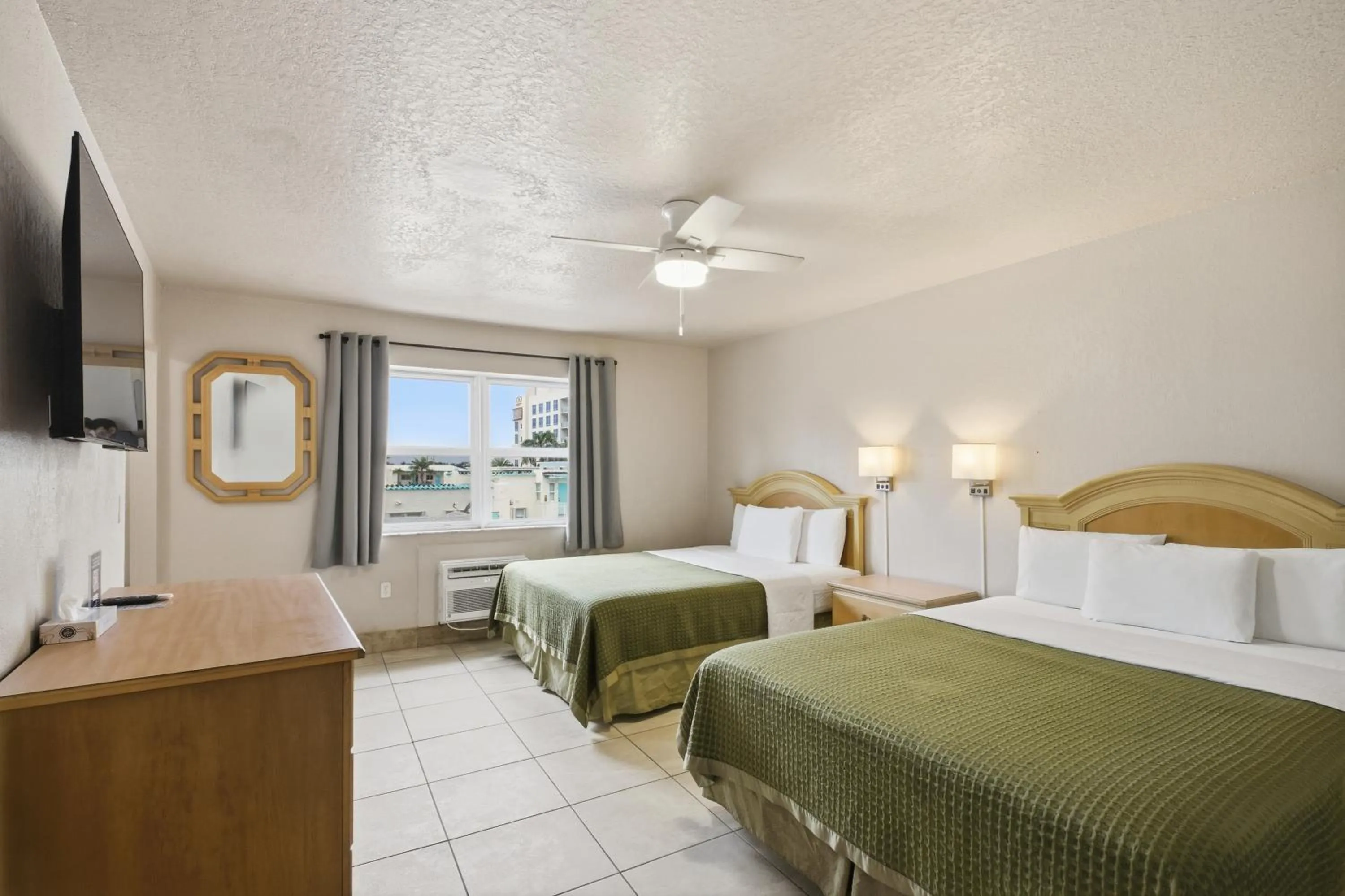 Bed in La Terrace Oceanfront