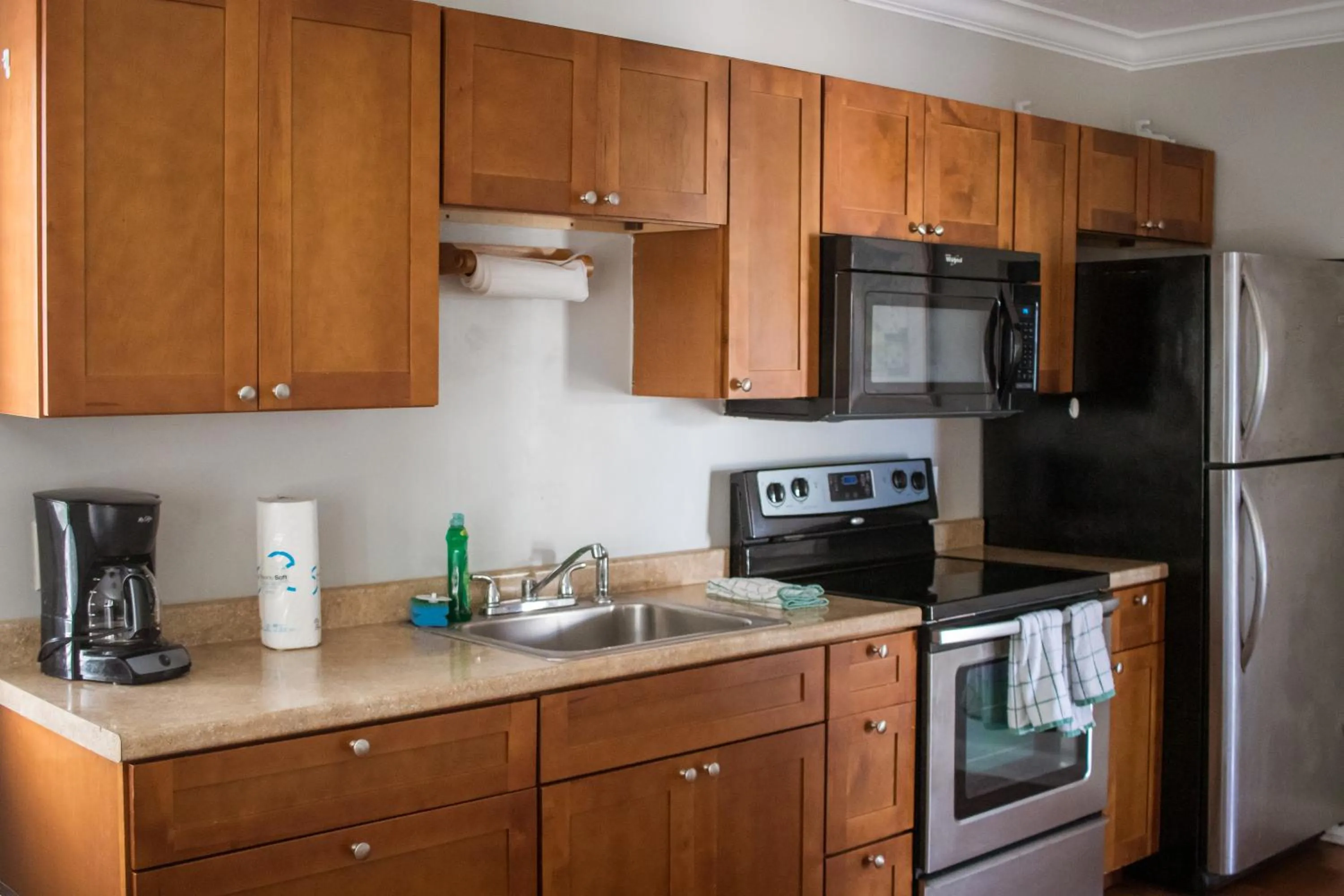 Kitchen or kitchenette in Riptide Oceanfront Hotel