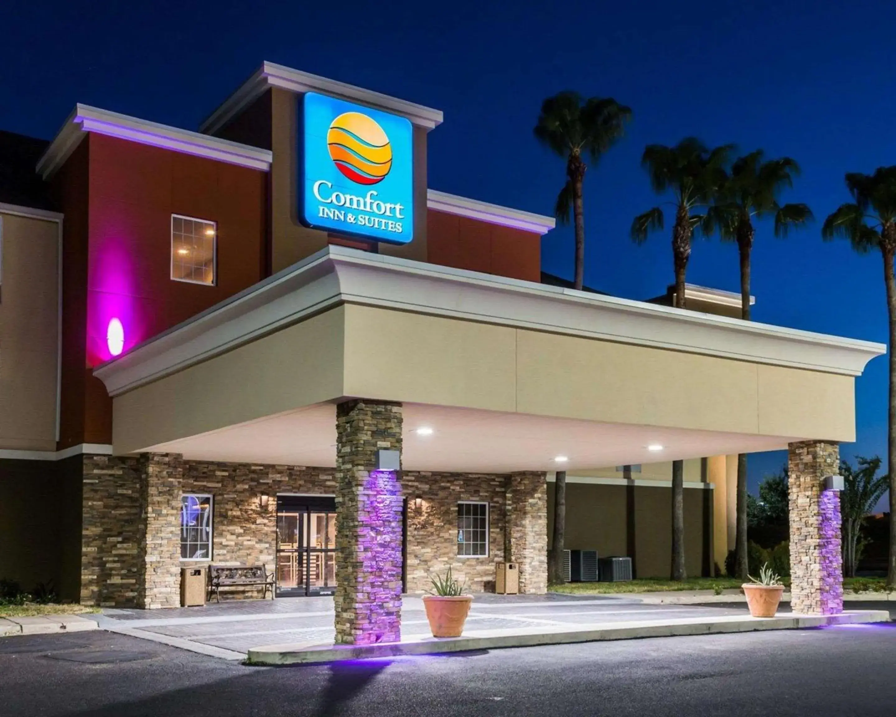 Property building in Comfort Inn & Suites Pharr - McAllen Property building in Comfort Inn & Suites Pharr - McAllen