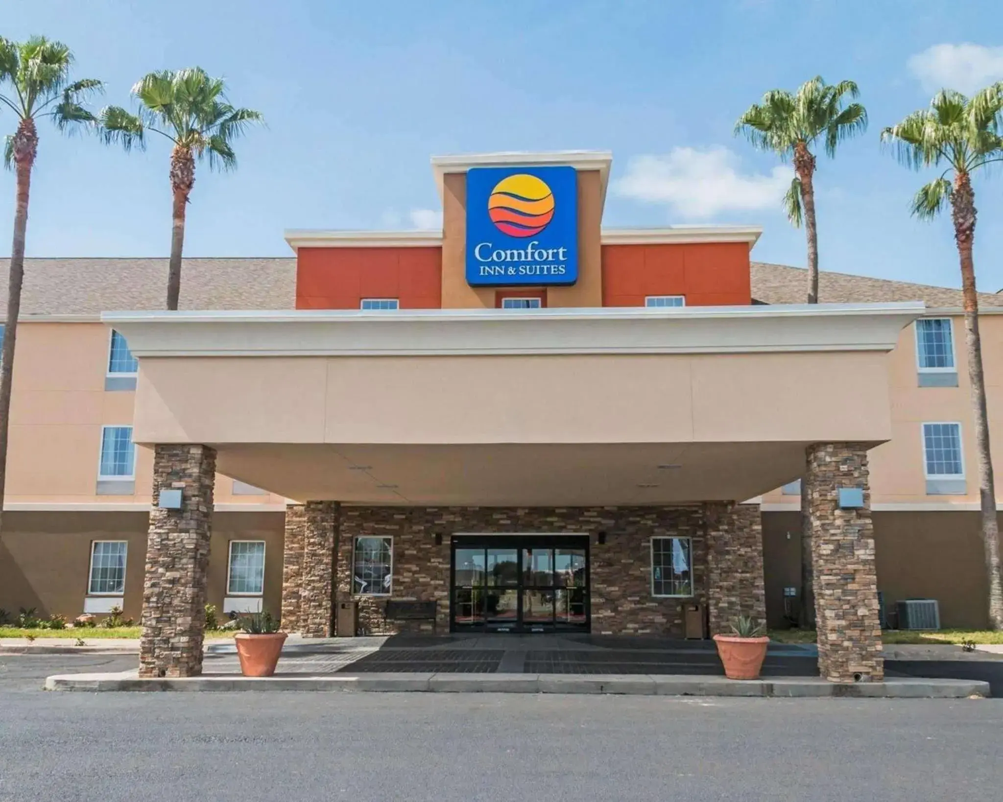 Property building in Comfort Inn & Suites Pharr - McAllen Property building in Comfort Inn & Suites Pharr - McAllen