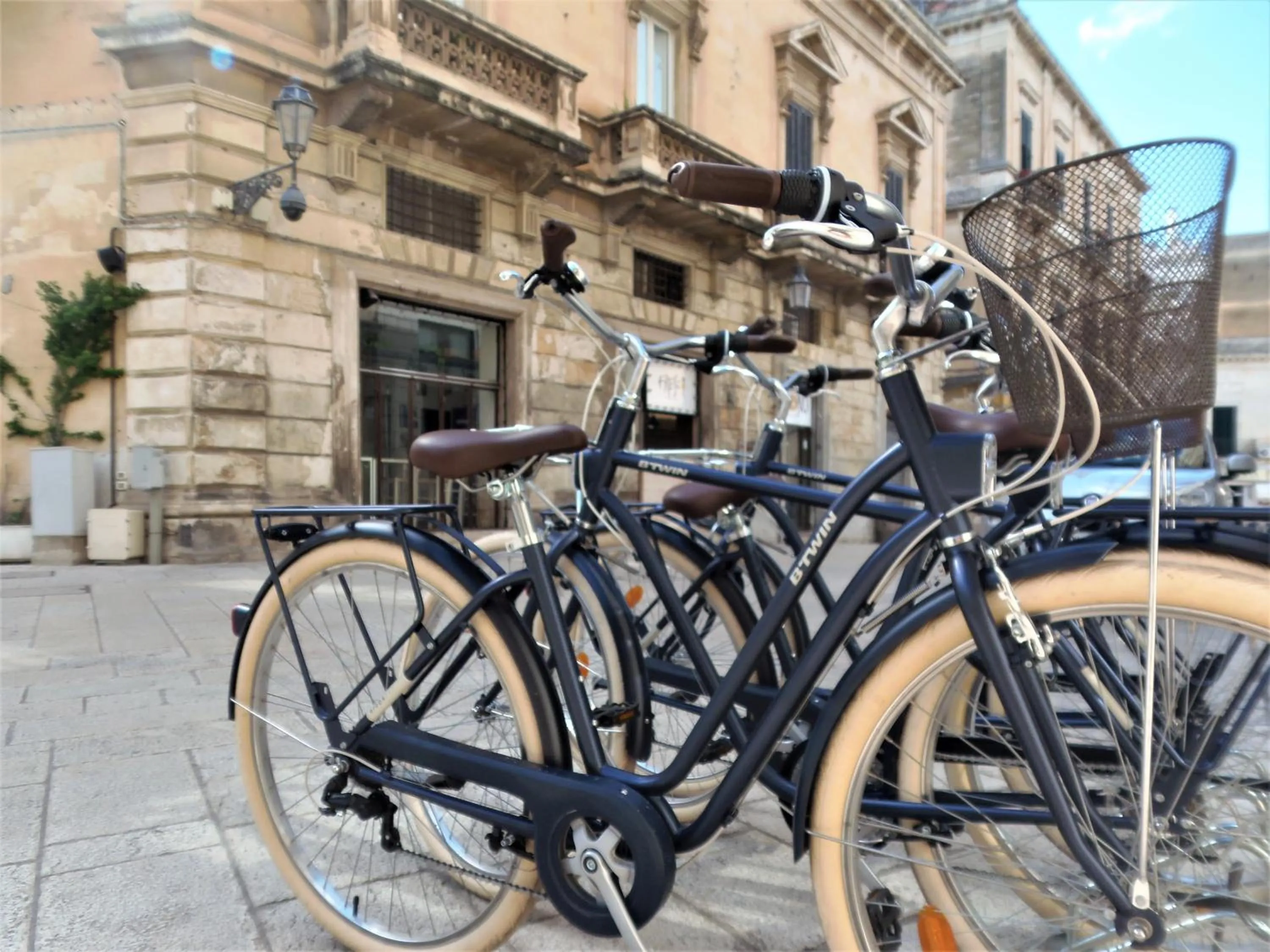 People in Li Perrini Boutique B&B