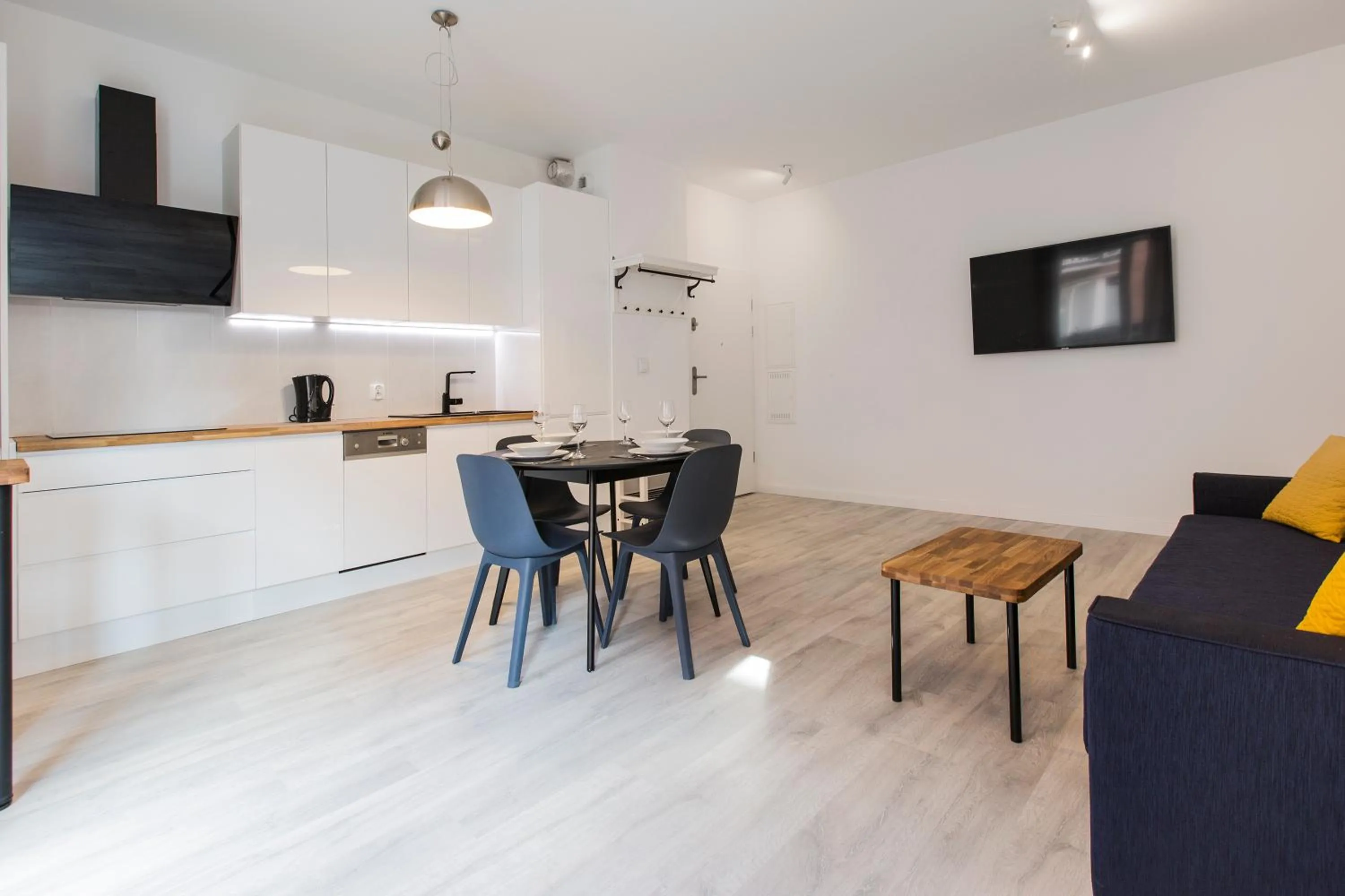 Kitchen or kitchenette in City Break Gdańsk Rajska 8 Apartamenty