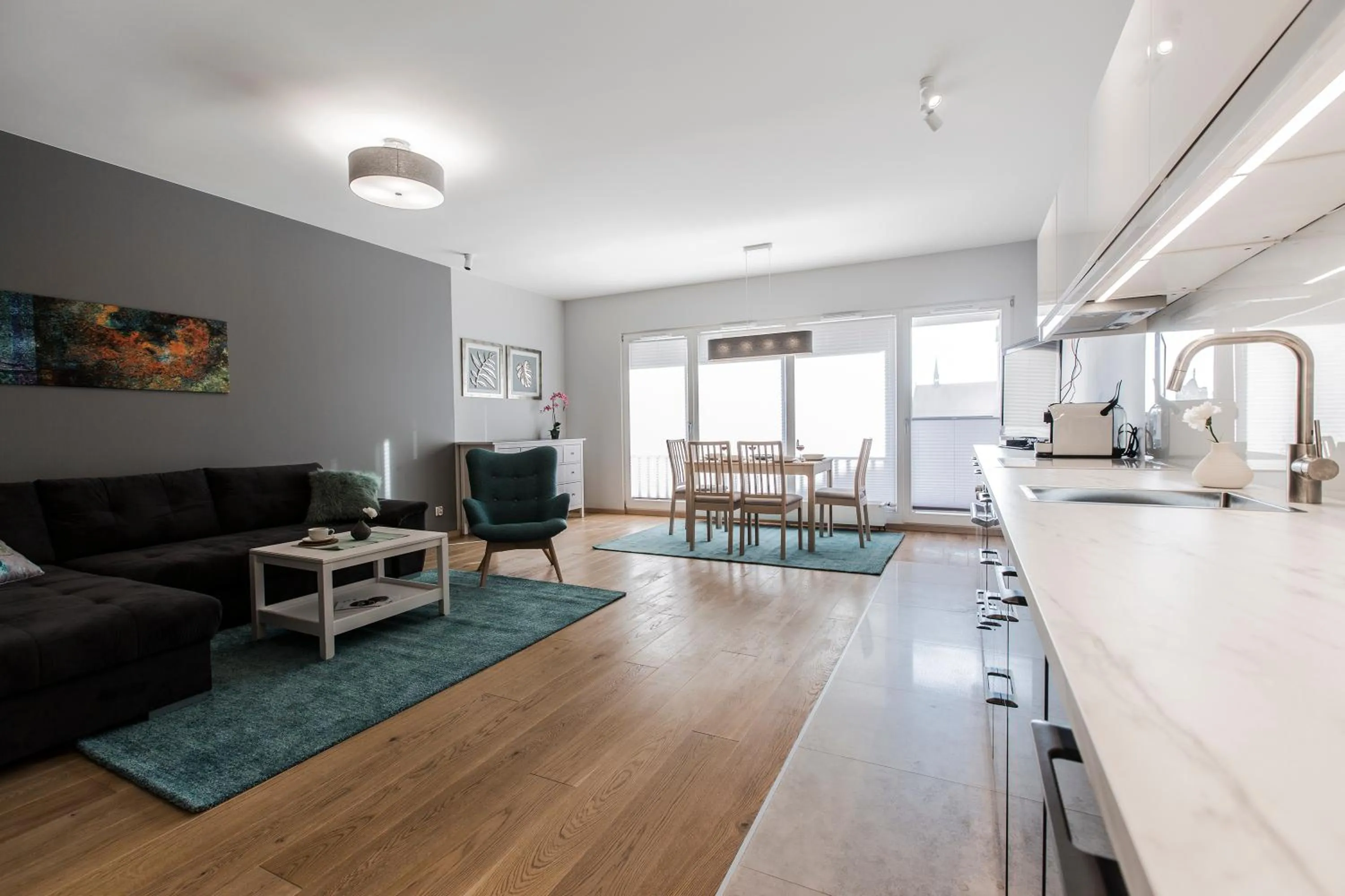 Kitchen or kitchenette in City Break Gdańsk Rajska 8 Apartamenty