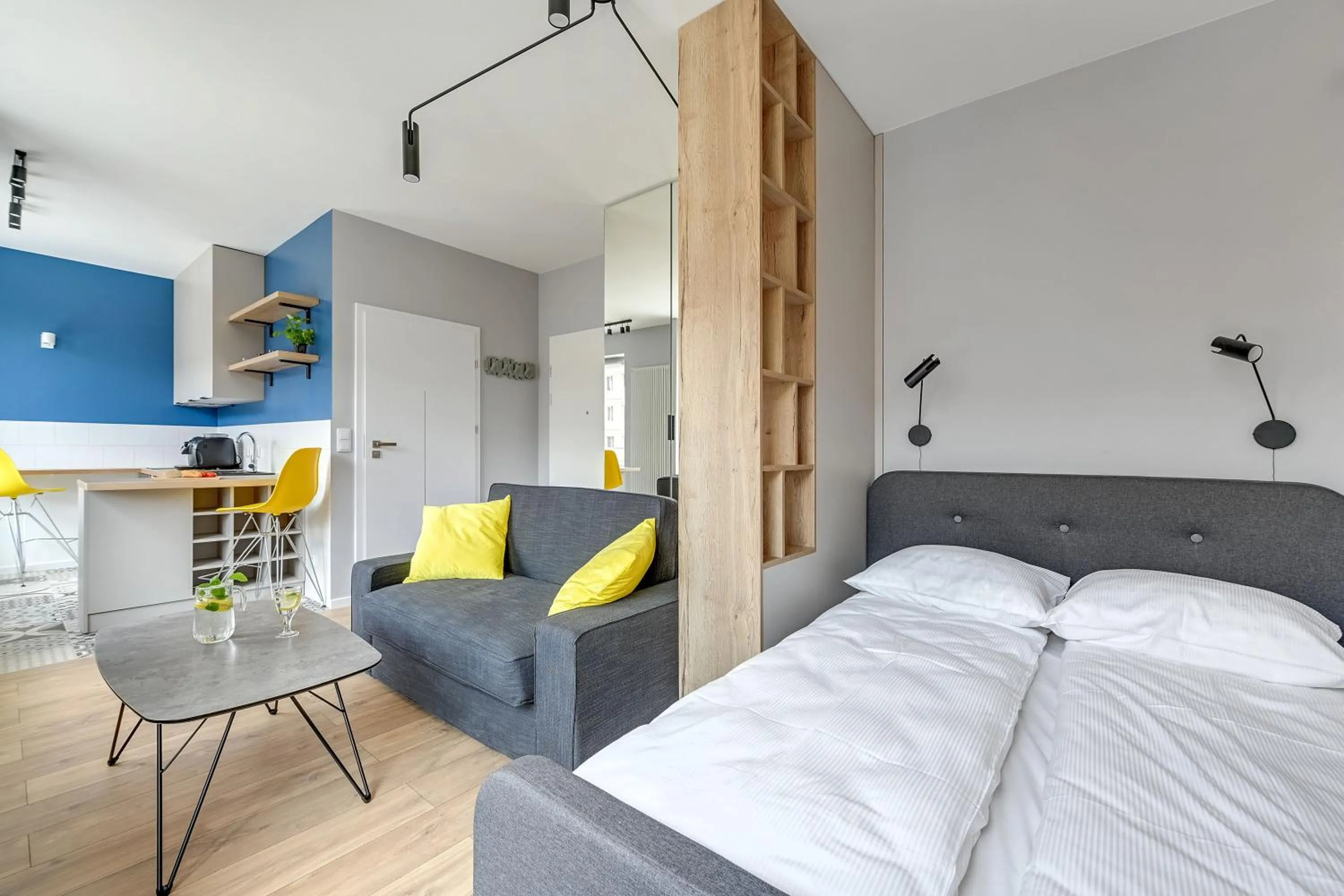 Living room, Bed in City Break Gdańsk Rajska 8 Apartamenty