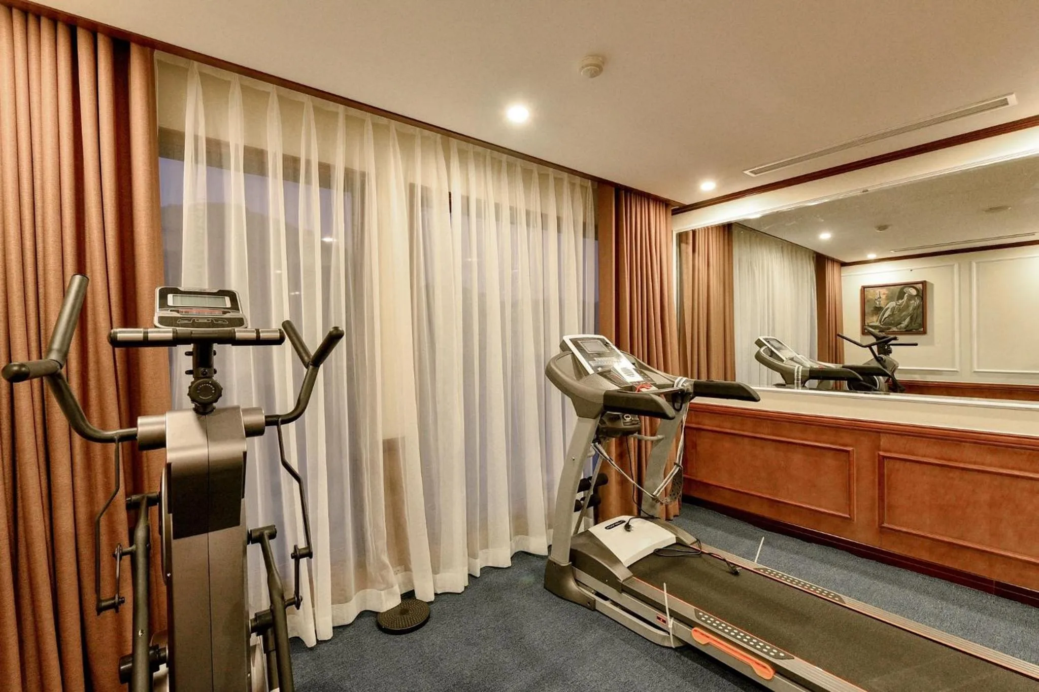Fitness centre/facilities in Heritage Cruises Binh Chuan Cat Ba Archipelago