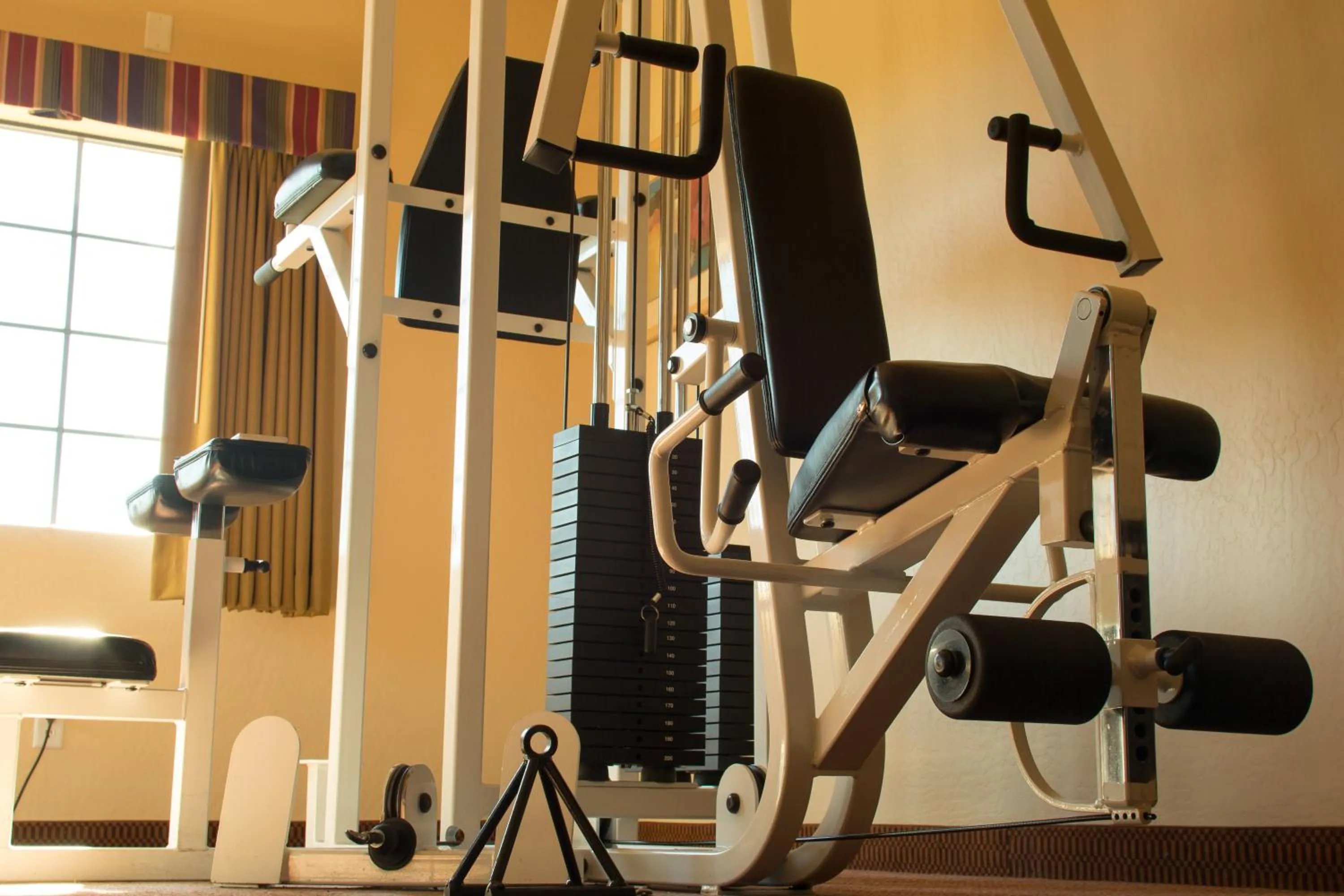 Fitness centre/facilities in Sedona Real Inn & Suites