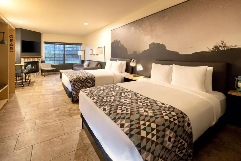 Bed in Sedona Real Inn & Suites