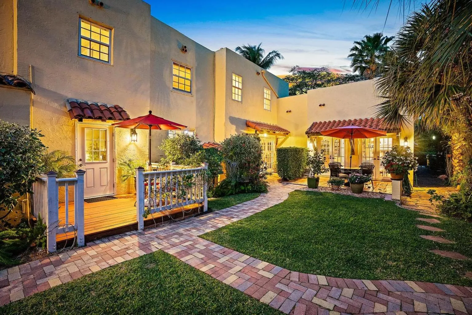 Patio in Grandview Gardens