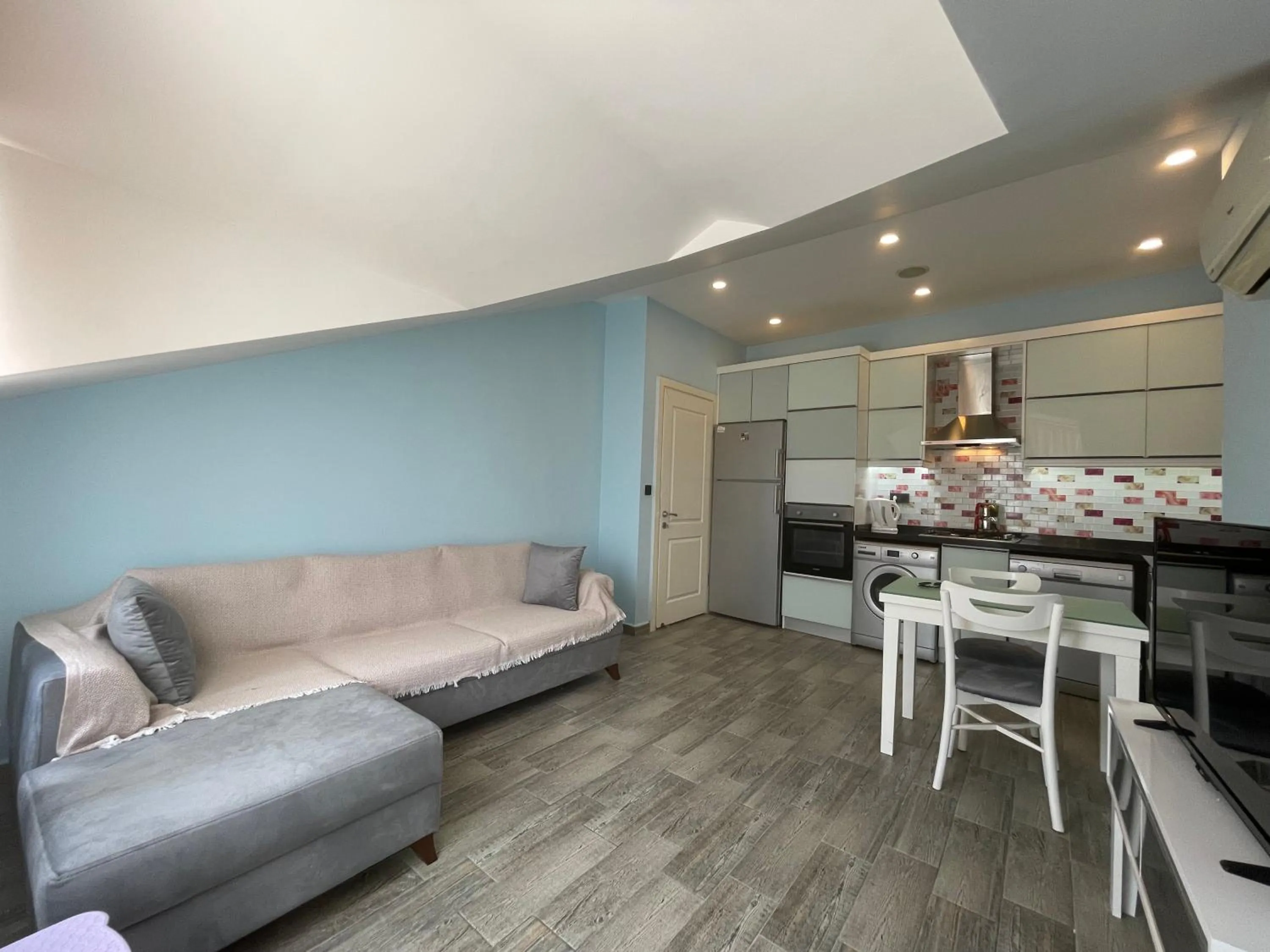 Kitchen or kitchenette in X SUITE APART