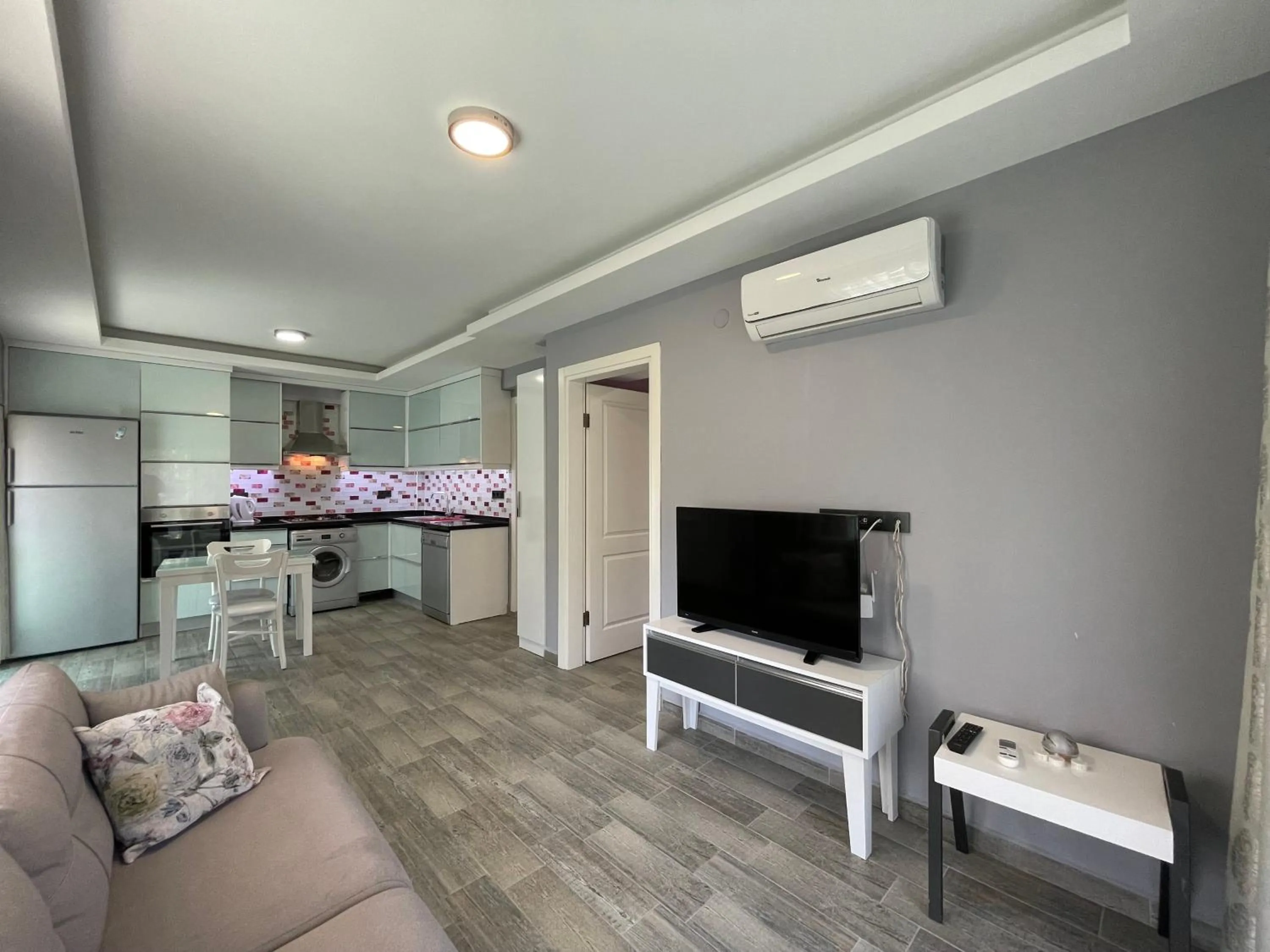 Kitchen or kitchenette in X SUITE APART