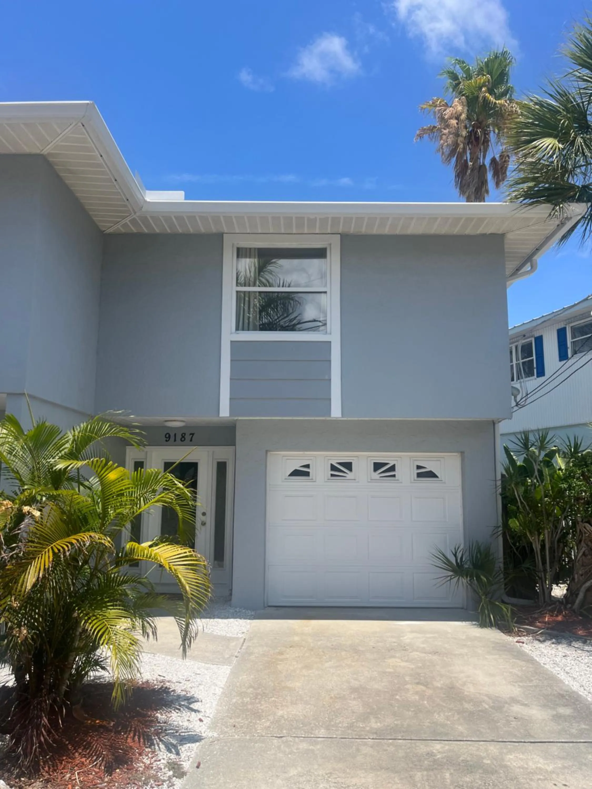 Street view in Turtle Beach Resort