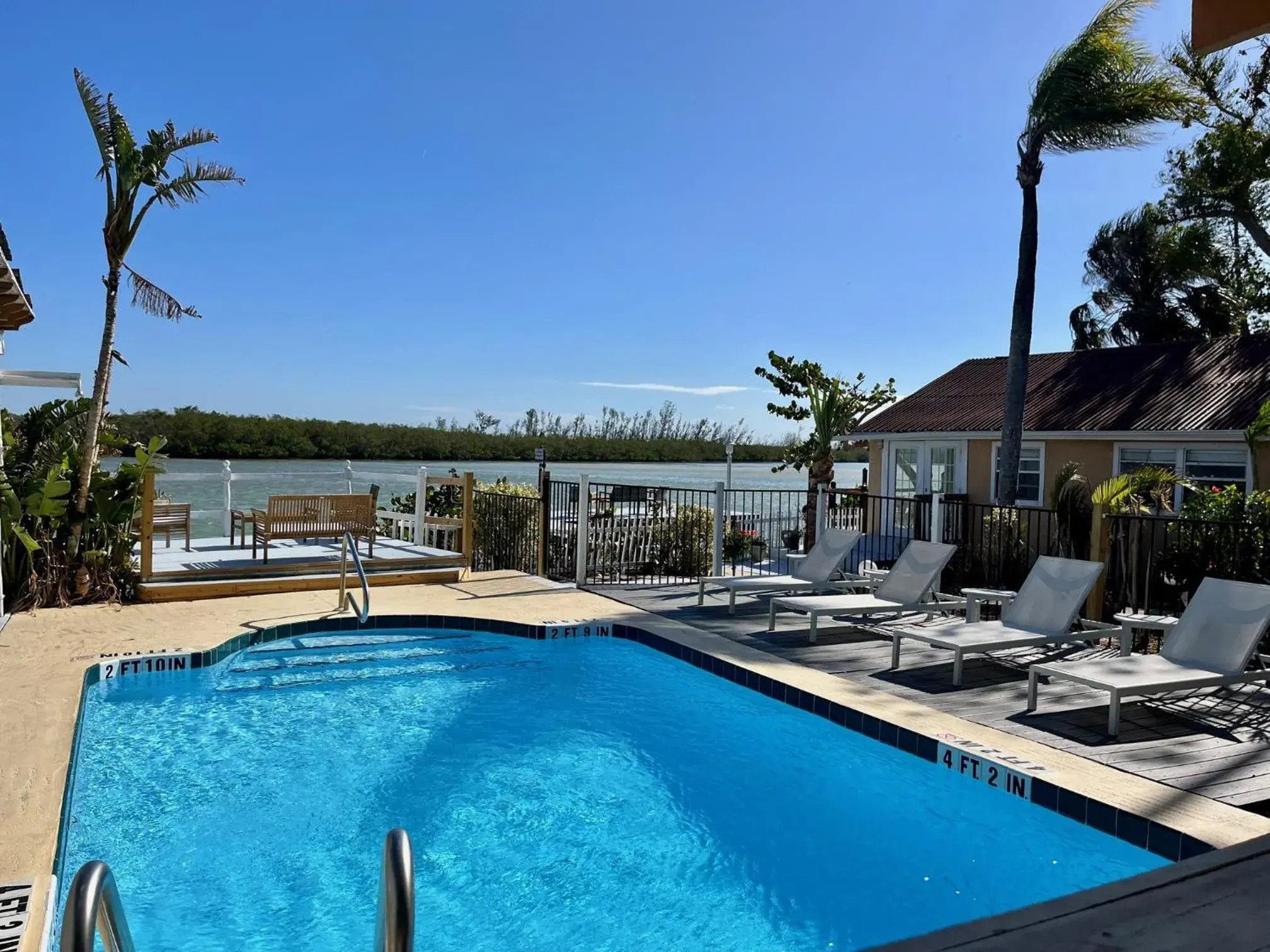 Pool view in Turtle Beach Resort Pool view in Turtle Beach Resort