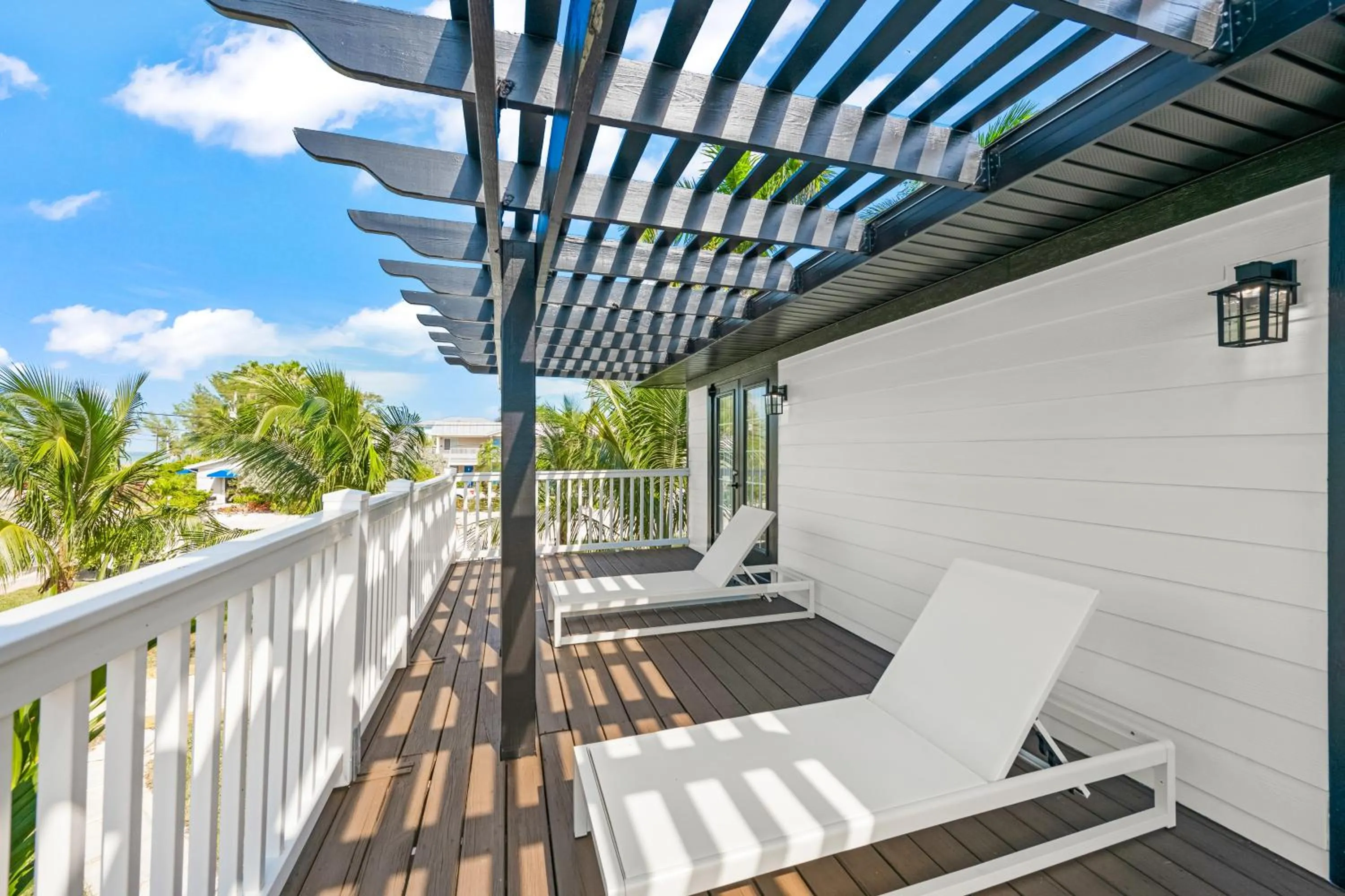 Balcony/Terrace in Tropic Isle At Anna Maria Island Inn