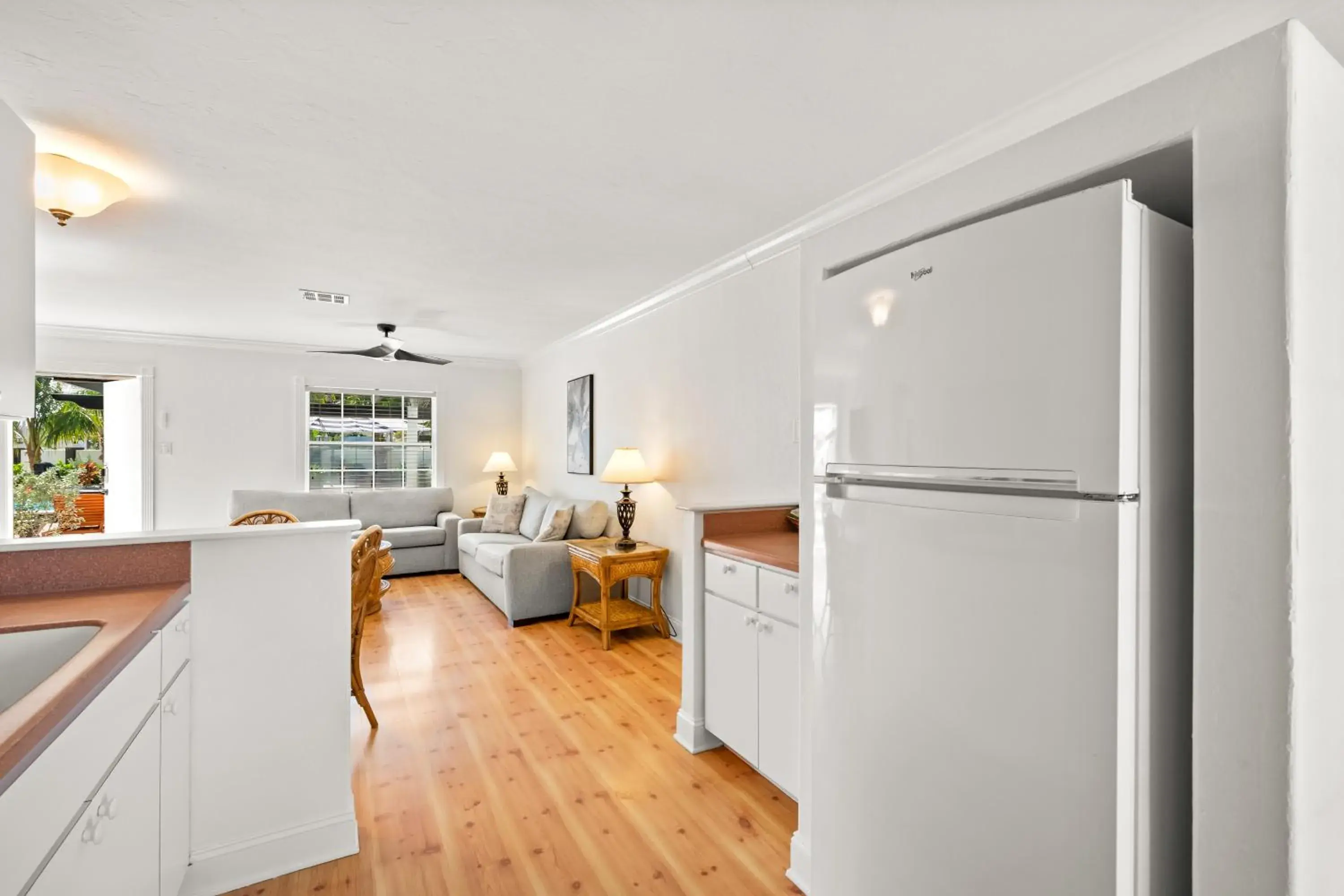 Living room in Tropic Isle At Anna Maria Island Inn Living room in Tropic Isle At Anna Maria Island Inn