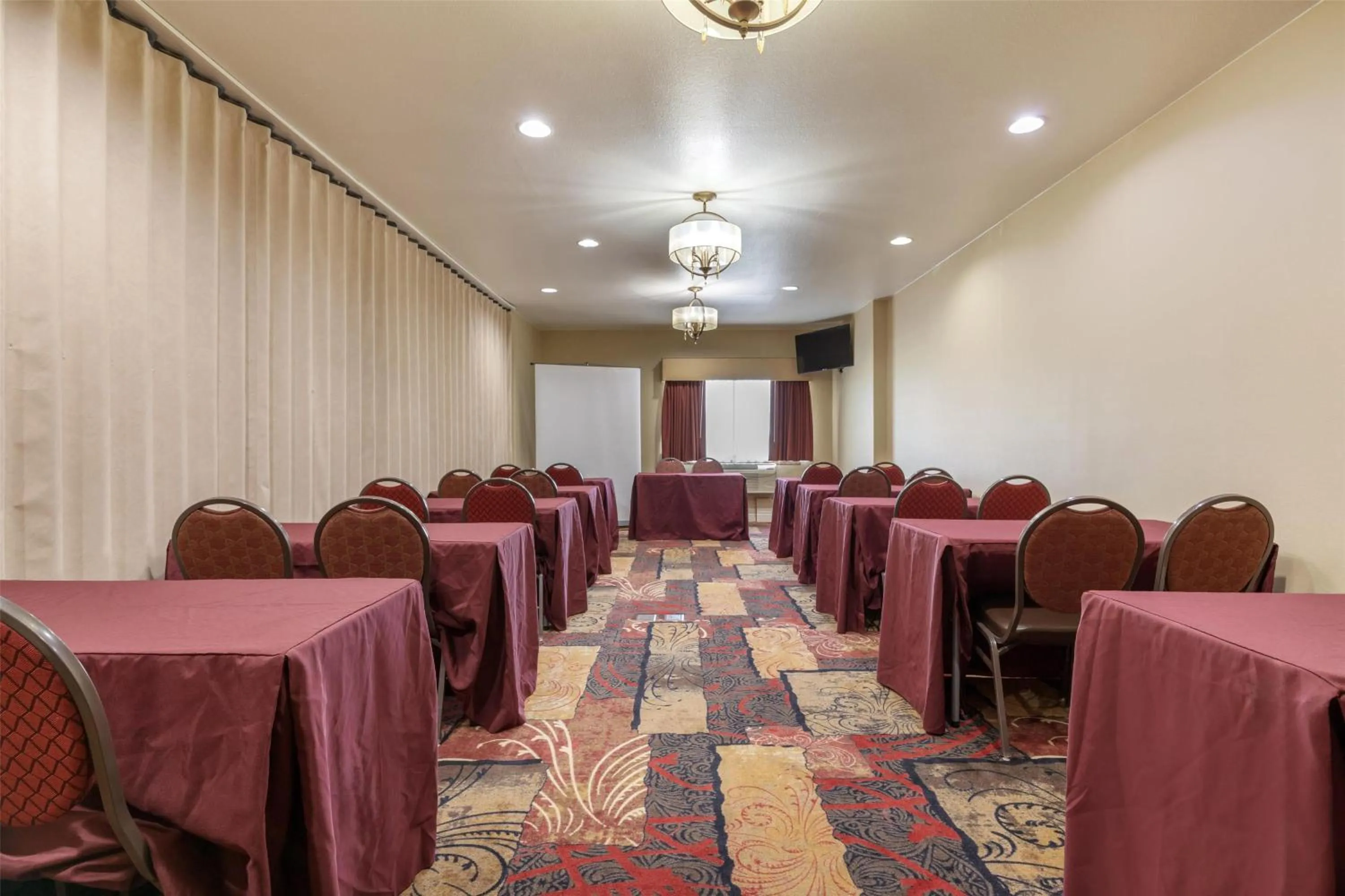 Meeting/conference room in Best Western Parsons Inn
