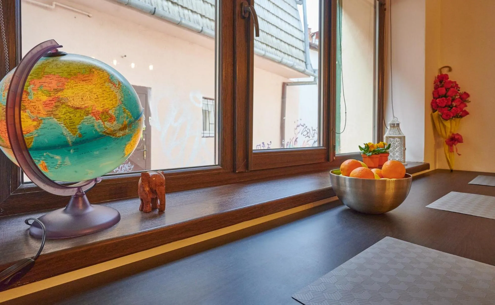 Kitchen or kitchenette in SECRET boutique Hostel