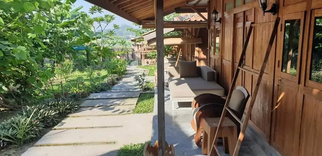 Villa Kayu Yogyakarta Villa Kayu Yogyakarta