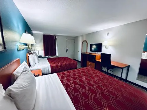 Luxury Inn & Suites