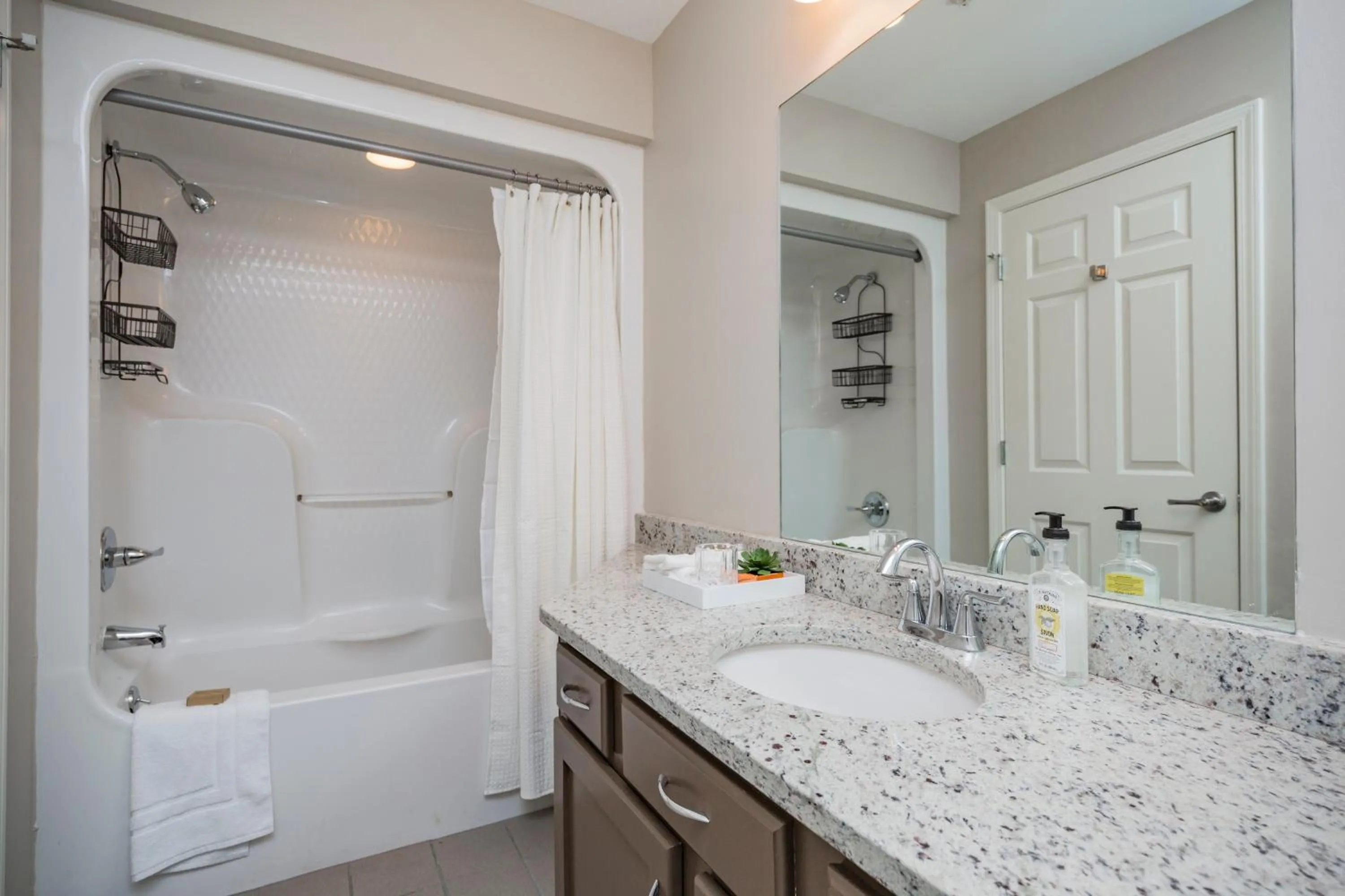 Bathroom in Mint House Nashville - Hillsboro Village