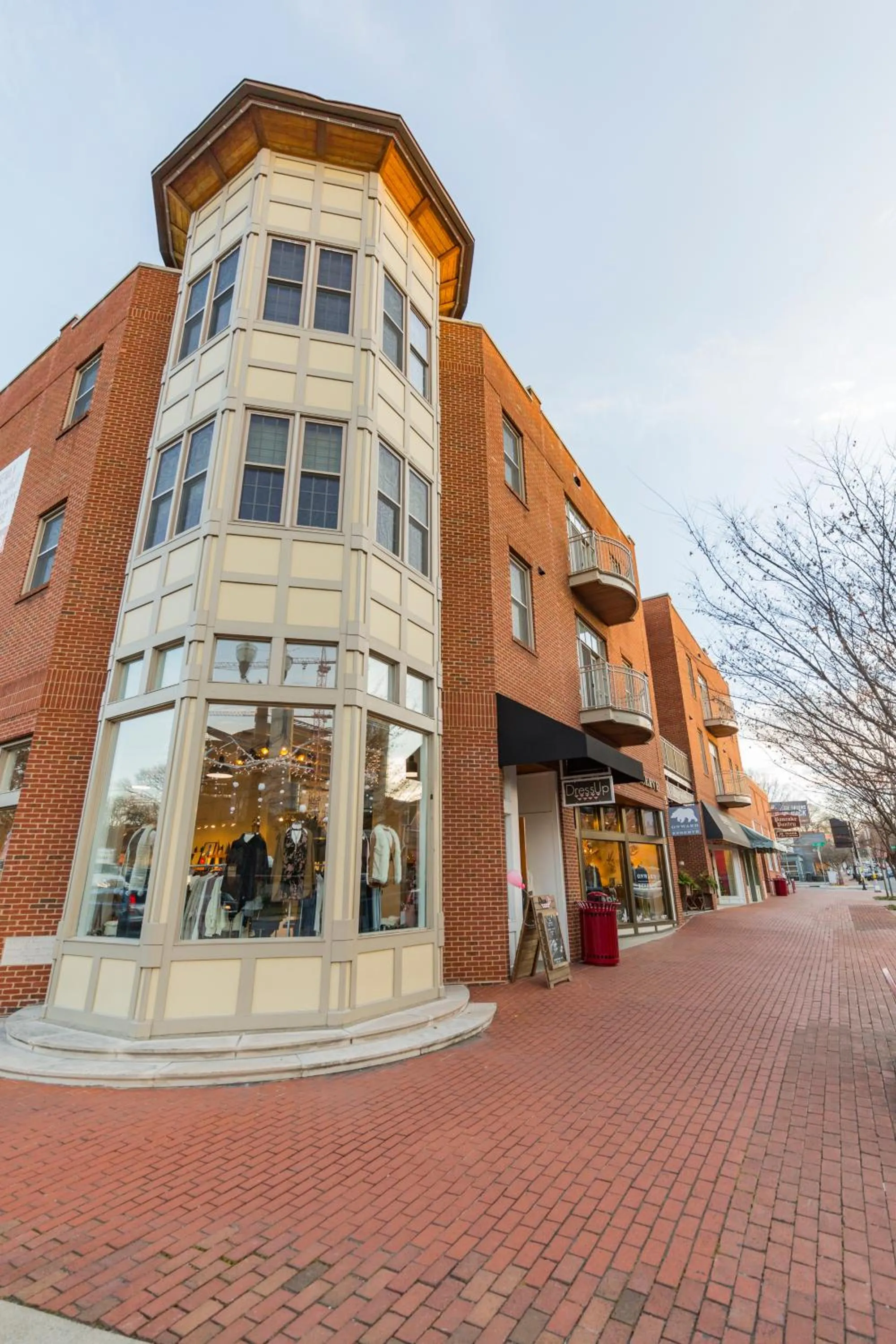 Property building in Mint House Nashville - Hillsboro Village