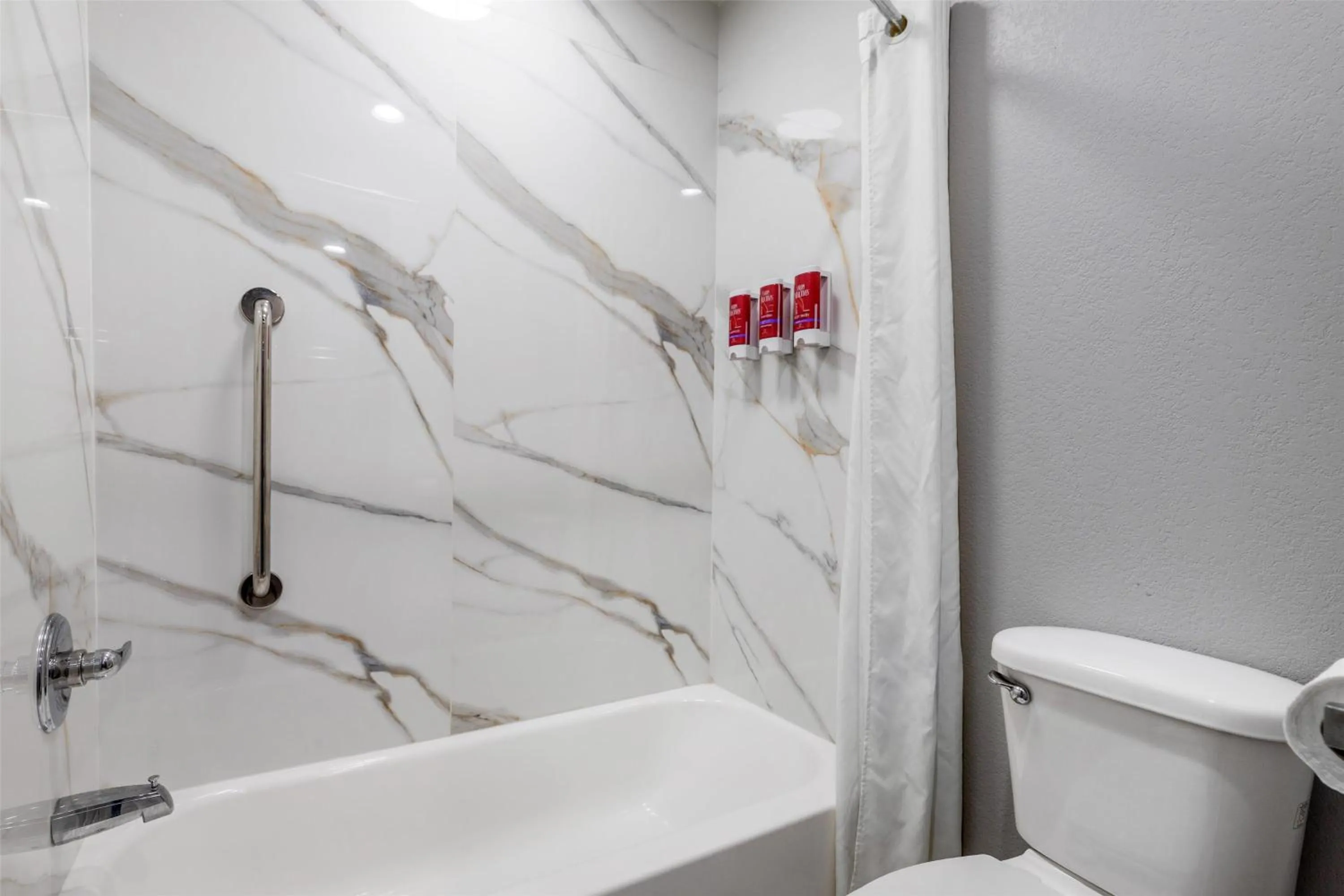 Bathroom in SureStay by Best Western McAlester
