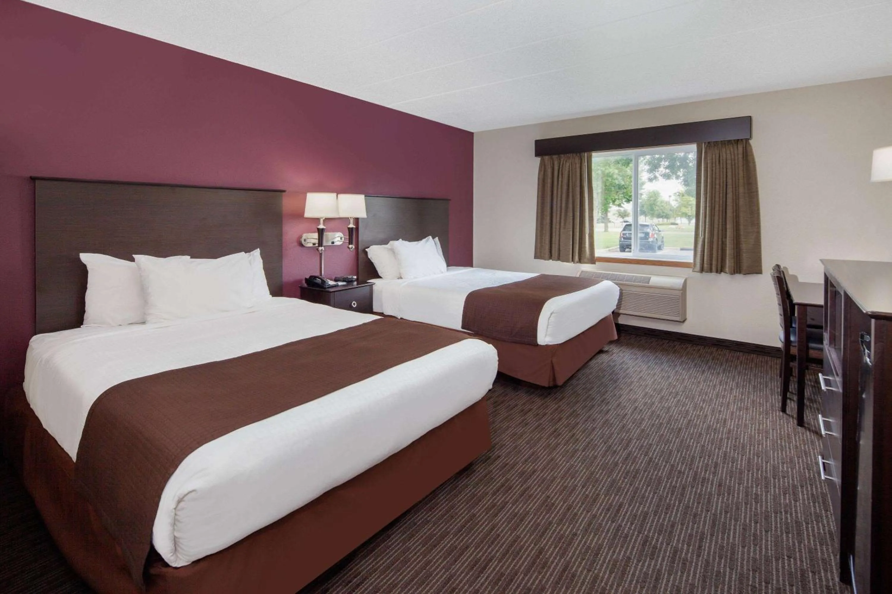 Photo of the whole room, Bed in AmericInn by Wyndham Northfield