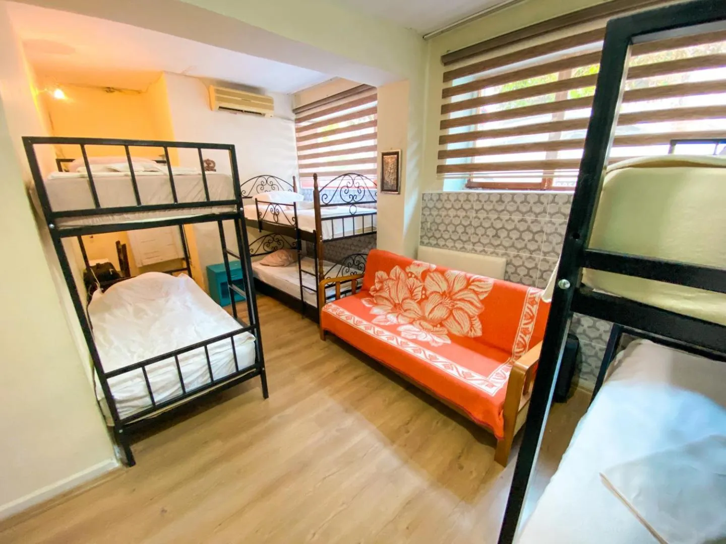 bunk bed, Bed in CityHub