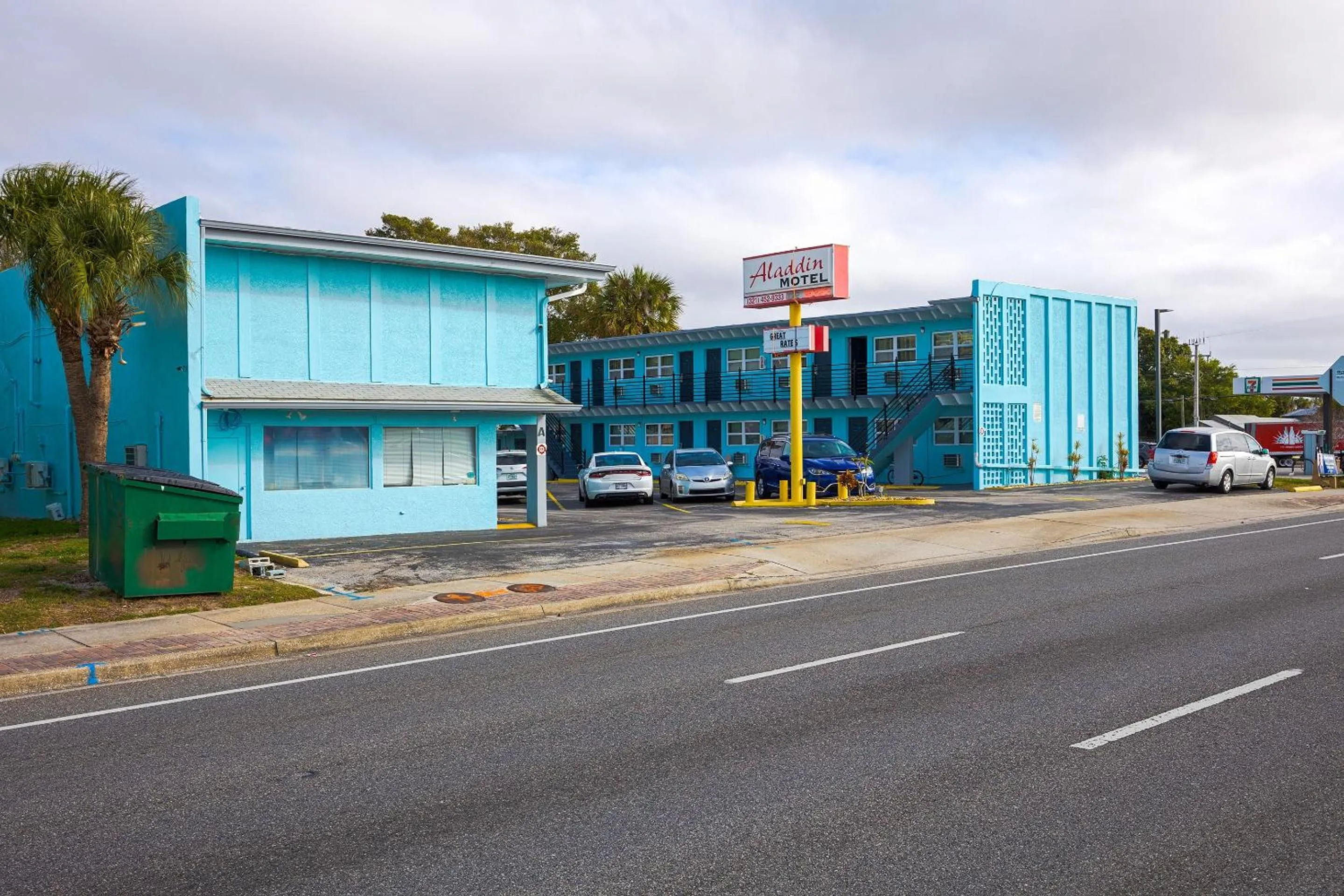 Facade/entrance in Aladdin Motel By OYO Merritt Island