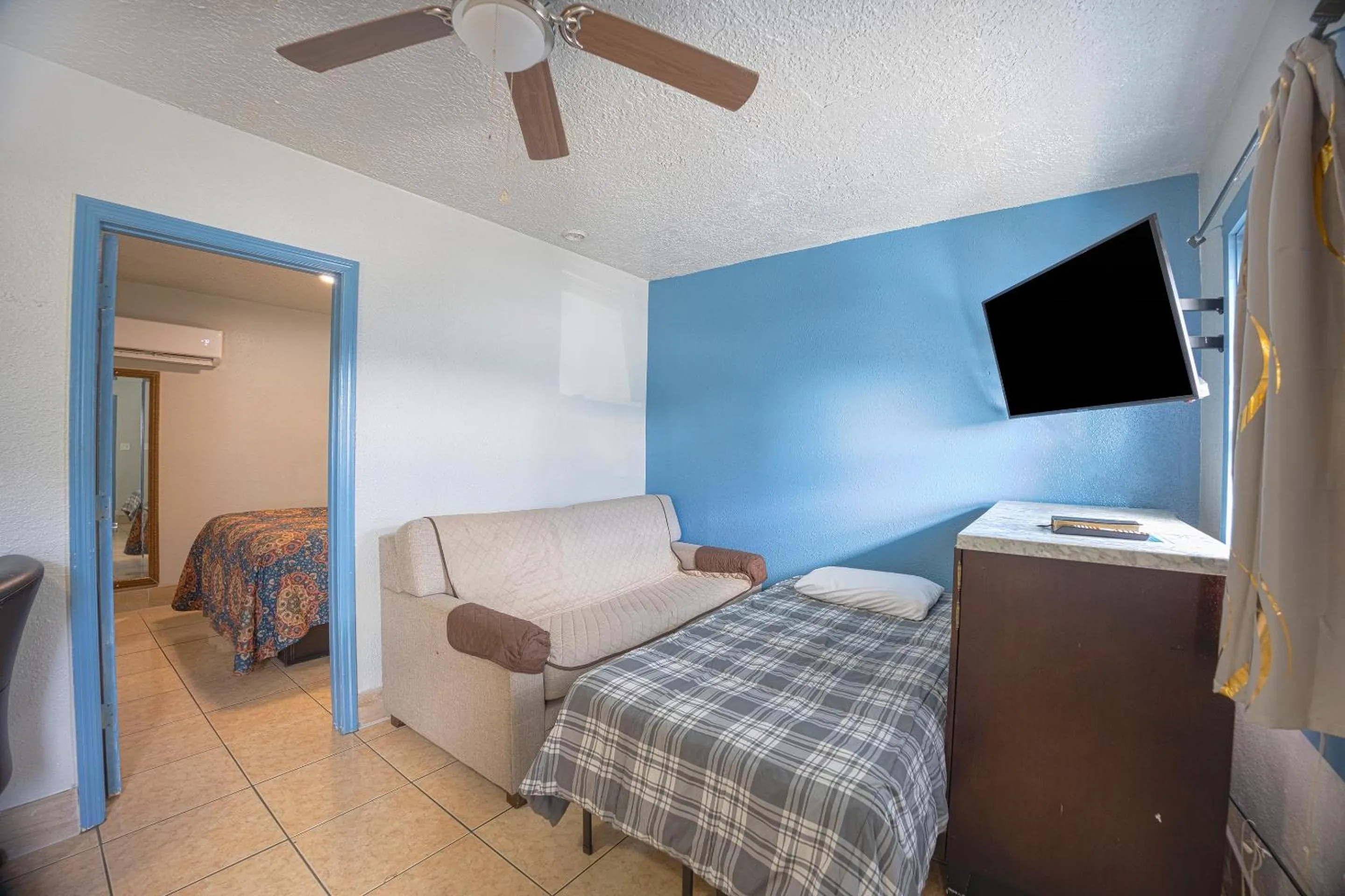 Bedroom, Bed in Aladdin Motel By OYO Merritt Island