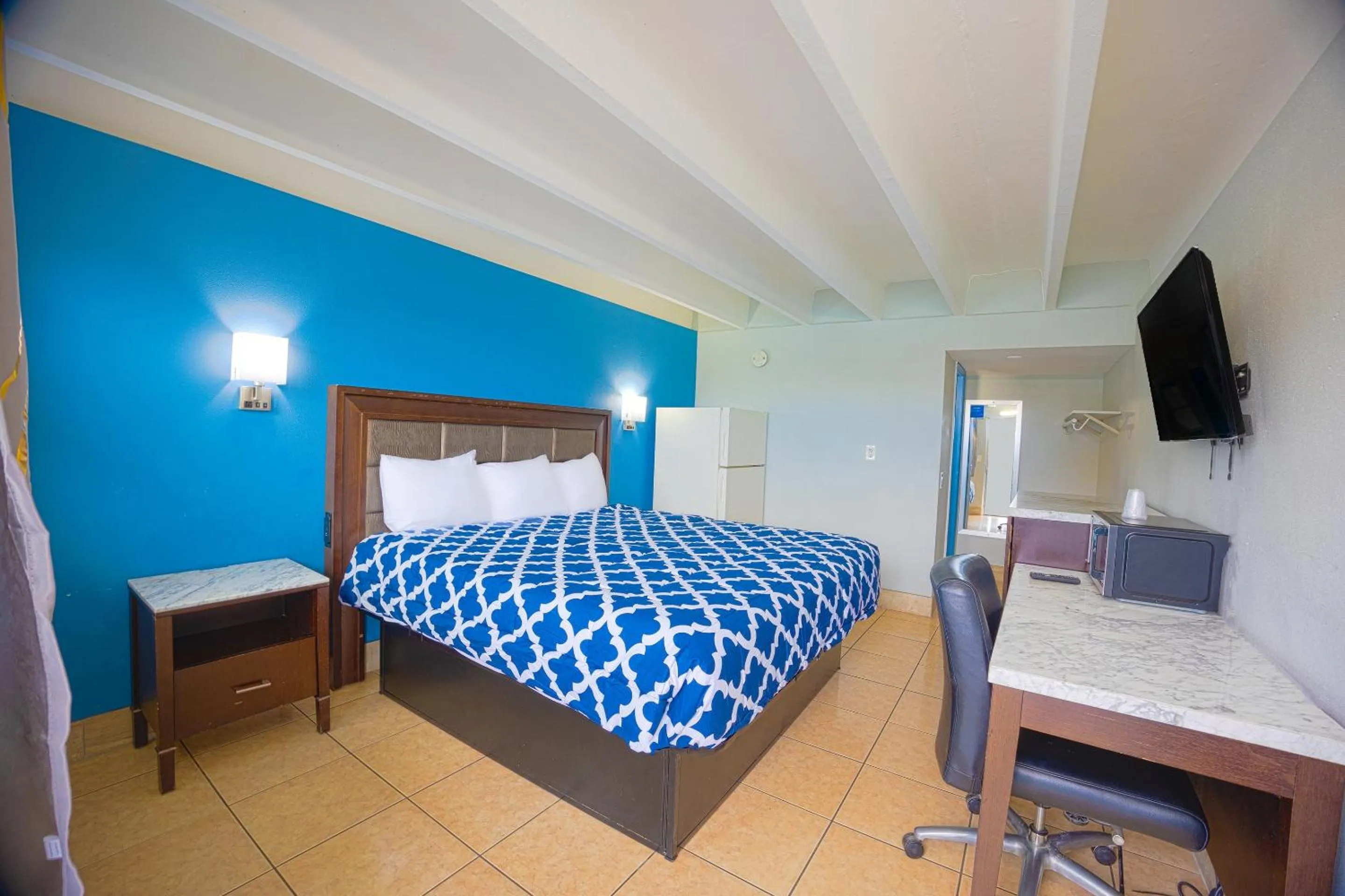 Bedroom, Bed in Aladdin Motel By OYO Merritt Island